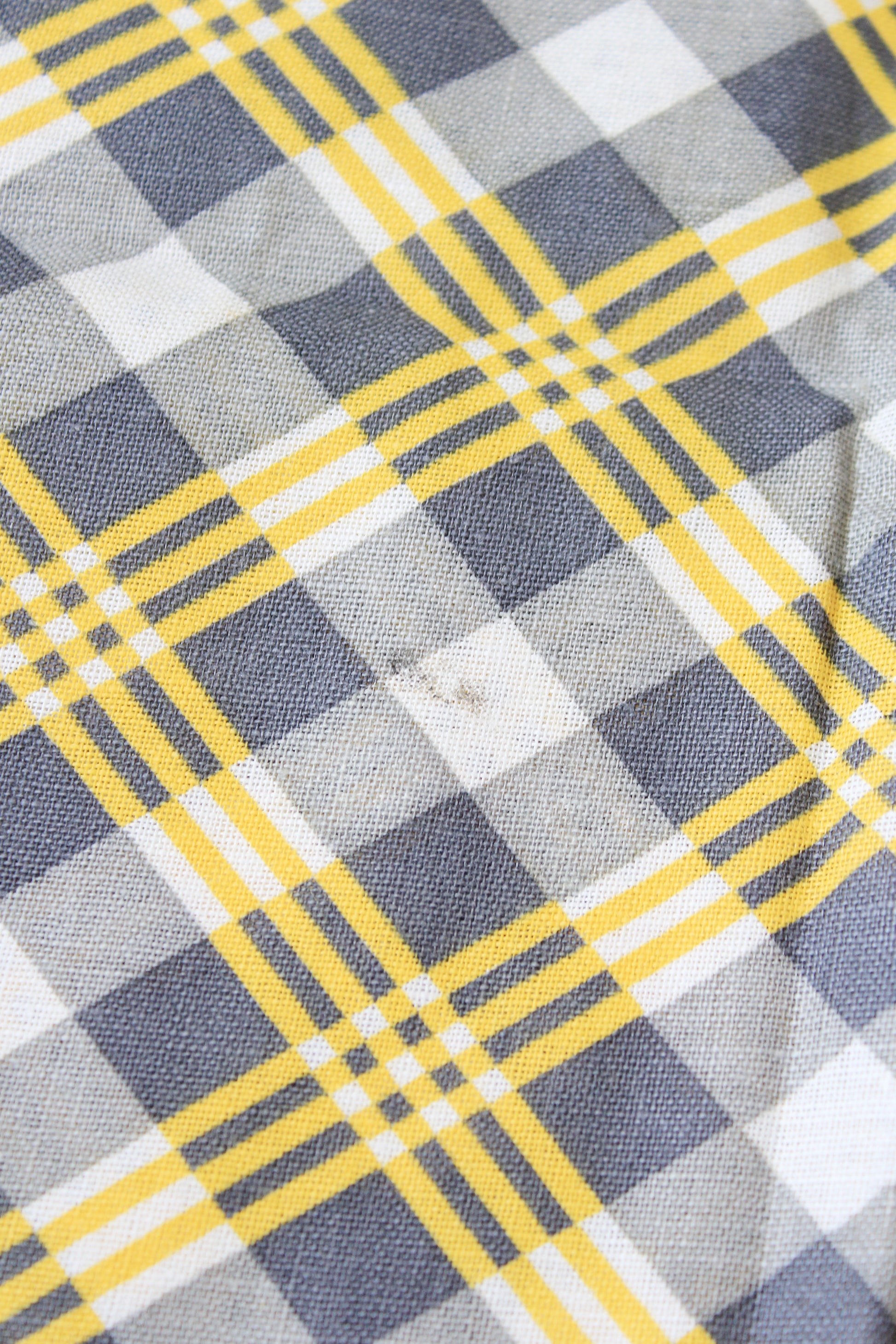 1940s Grey And Yellow Plaid Feedsack, Vintage Sewing/Quilting Fabric
