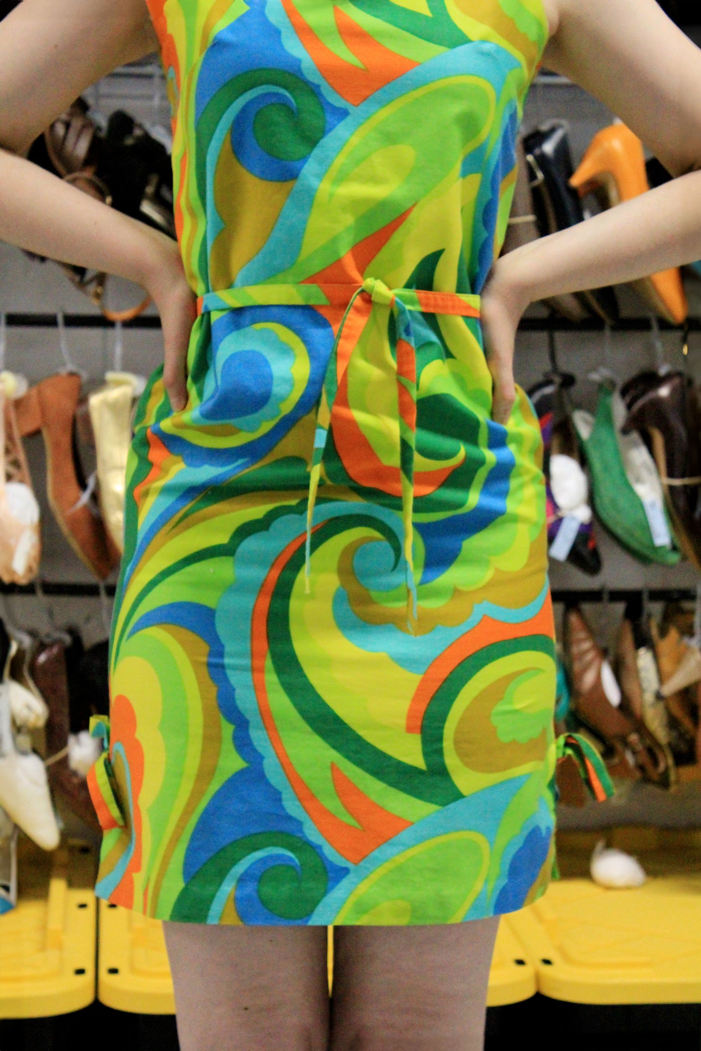Vintage 1960s Psychedelic Print Green and Orange Shift Dress, Small  