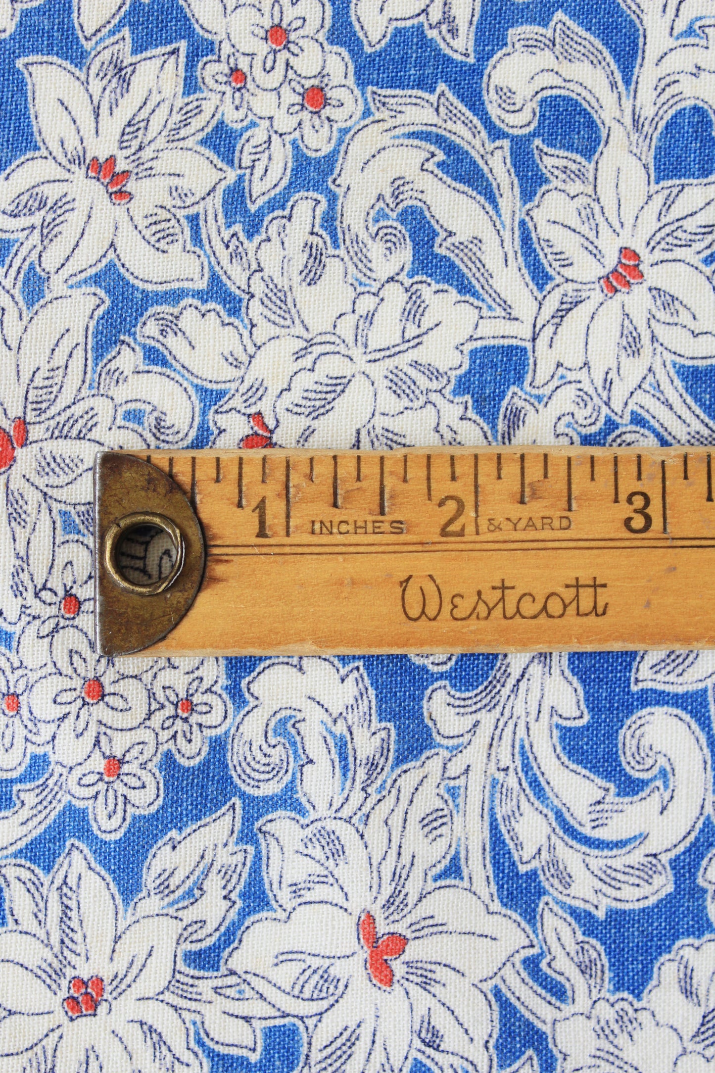1940s Blue And White Floral Feedsack With Red Centre, Vintage Summer Sewing/Quilting Fabric