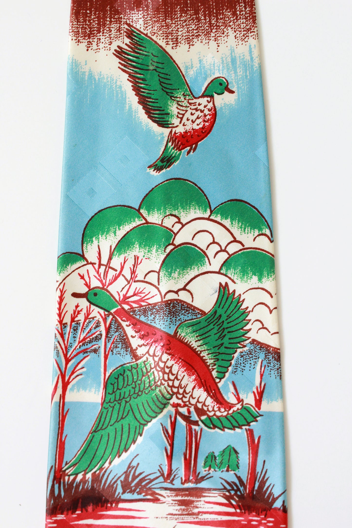 Vintage 1940s Colourful Ducks Rayon Tie