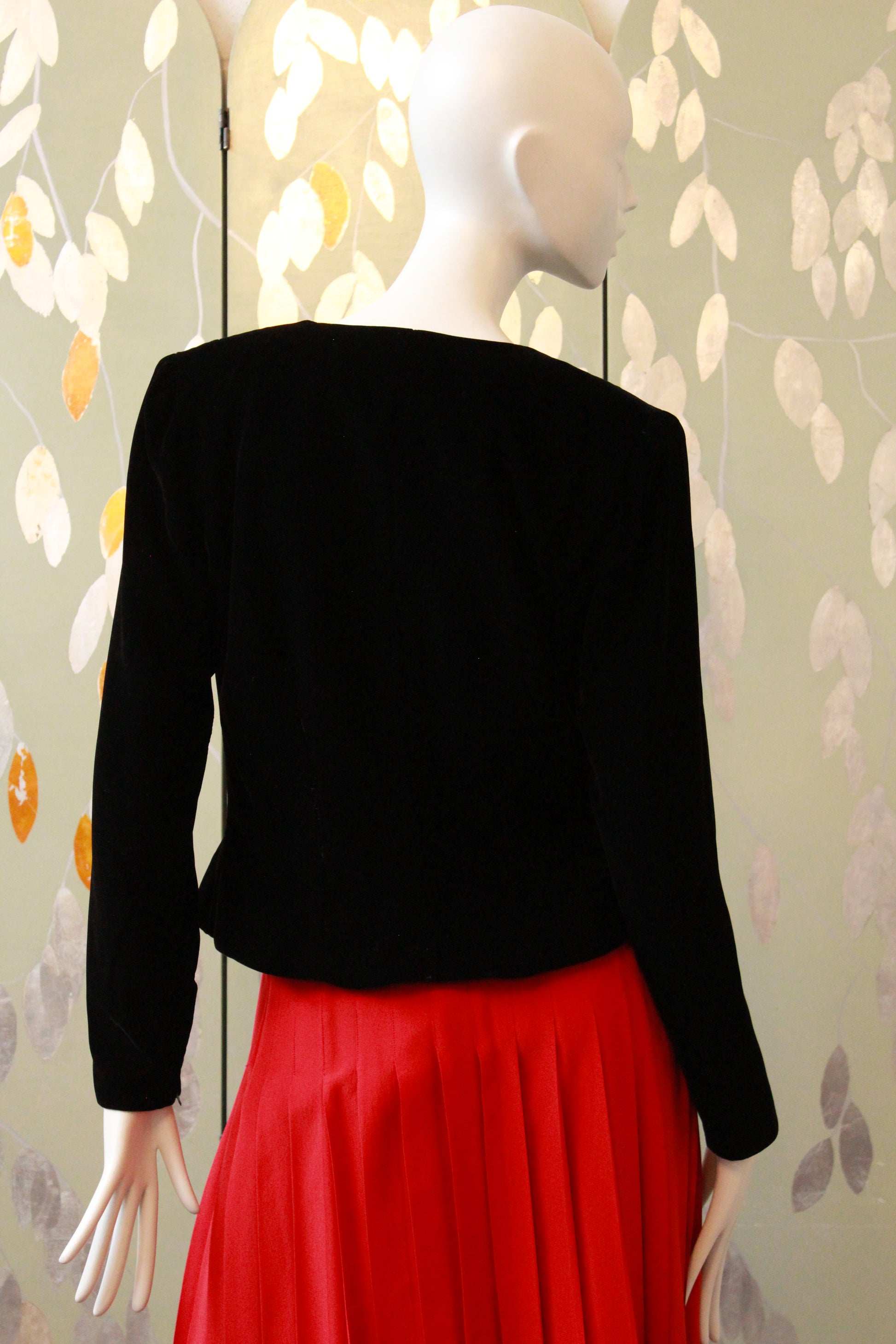 Vintage Late 1980 / Early 1990s Oscar De La Renta Black Blazer Top, M/L