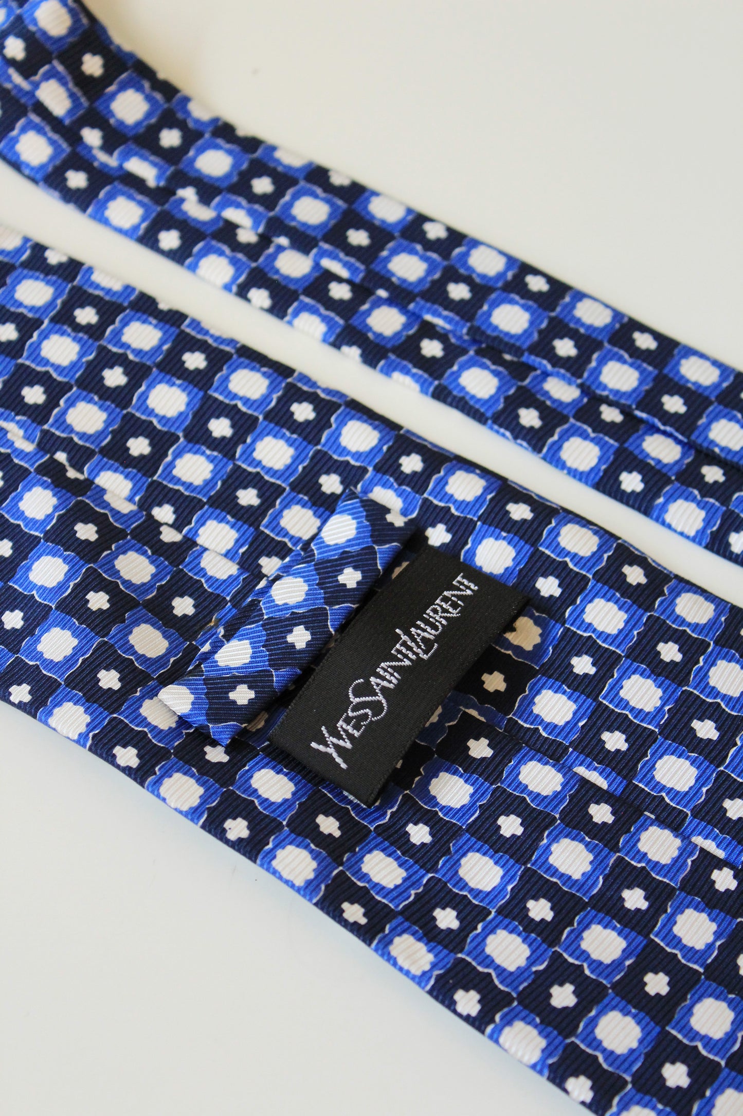 1990s YSL Blue And White Floral Silk Designer Tie