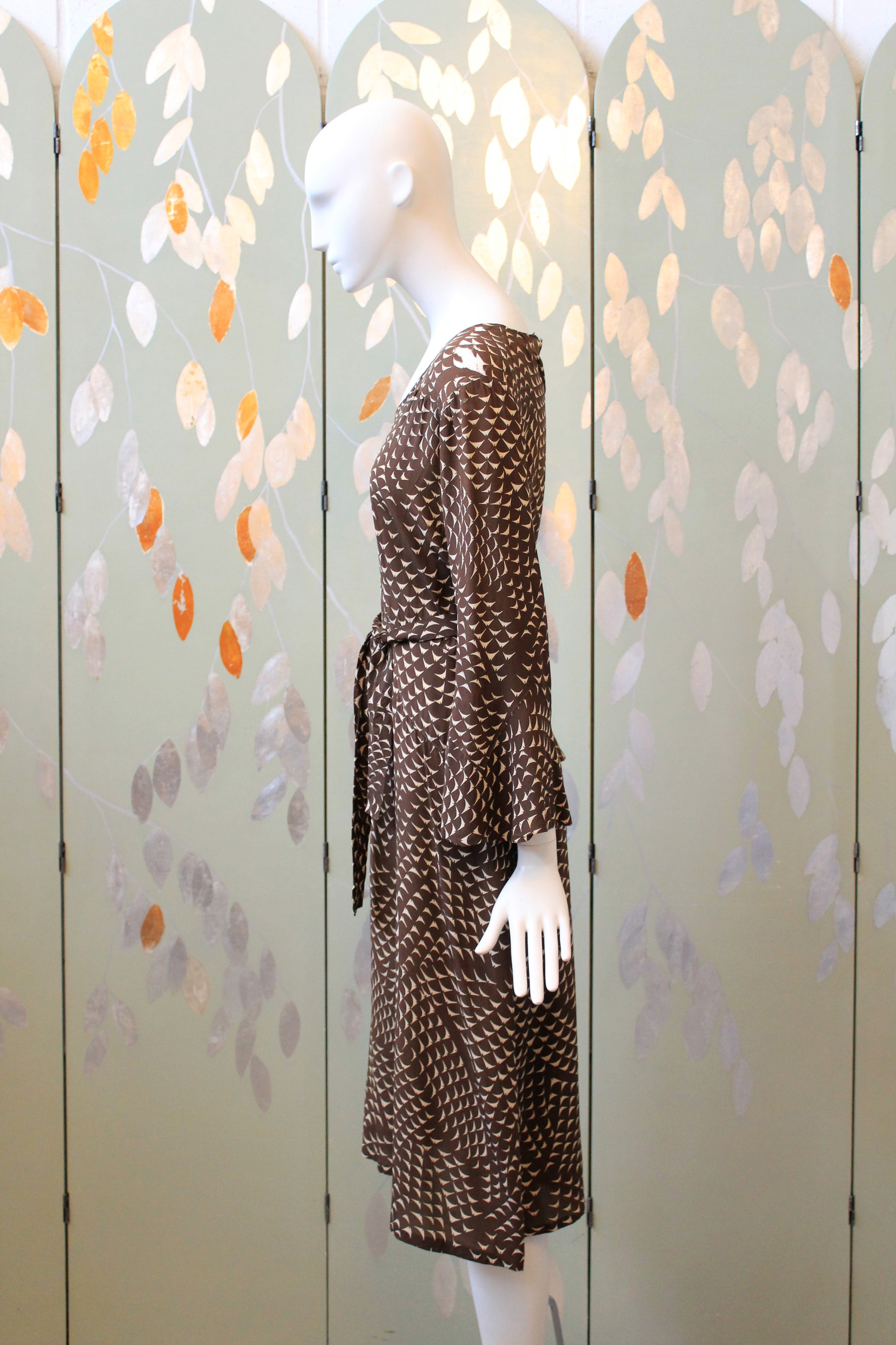 Vintage 1930s Brown Silk Day Dress with Cream Abstract Print, XS