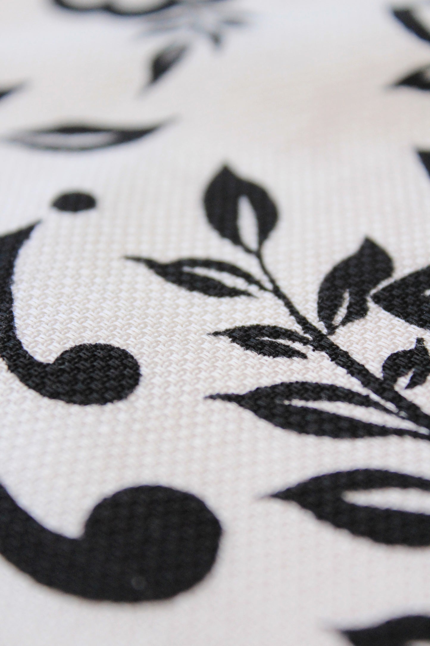 1980s Black And White Large Illustrated Floral Border Print Fabric, 3.9 Yards