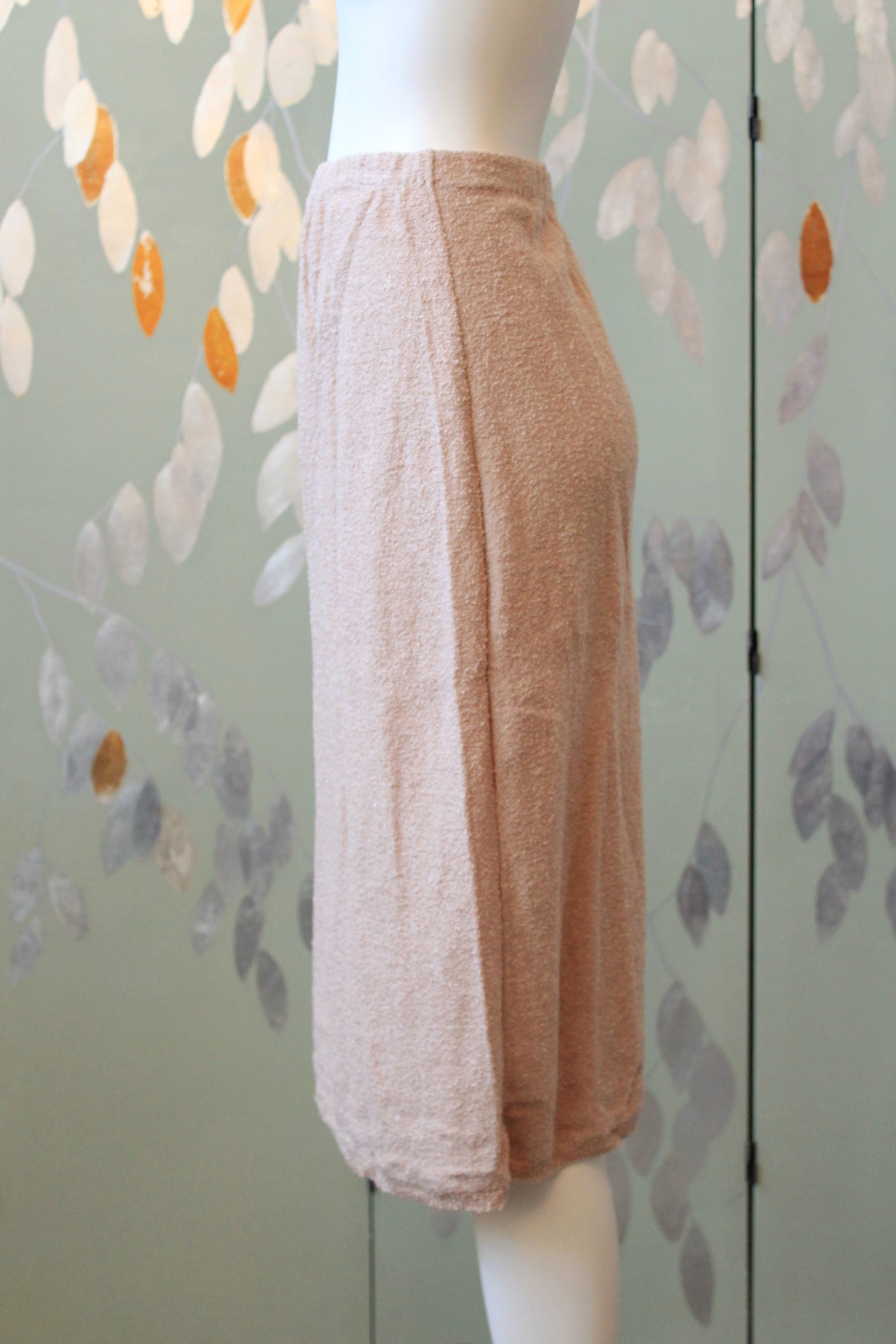 1980s Beige Knee Length Elastic Acrylic Knit Skirt, Medium/Large