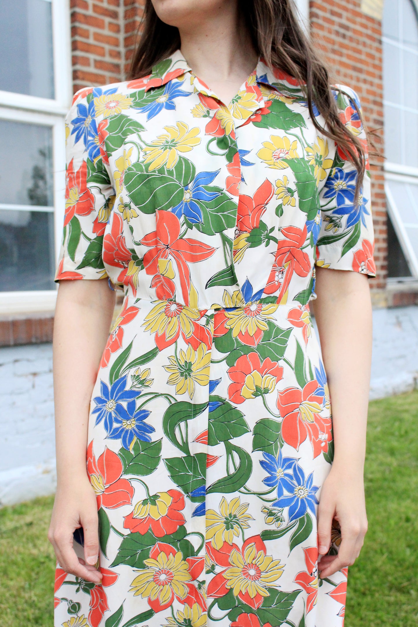 Vintage 1930s Tropical Floral Print Short Sleeve Maxi Hostess Gown, Small 