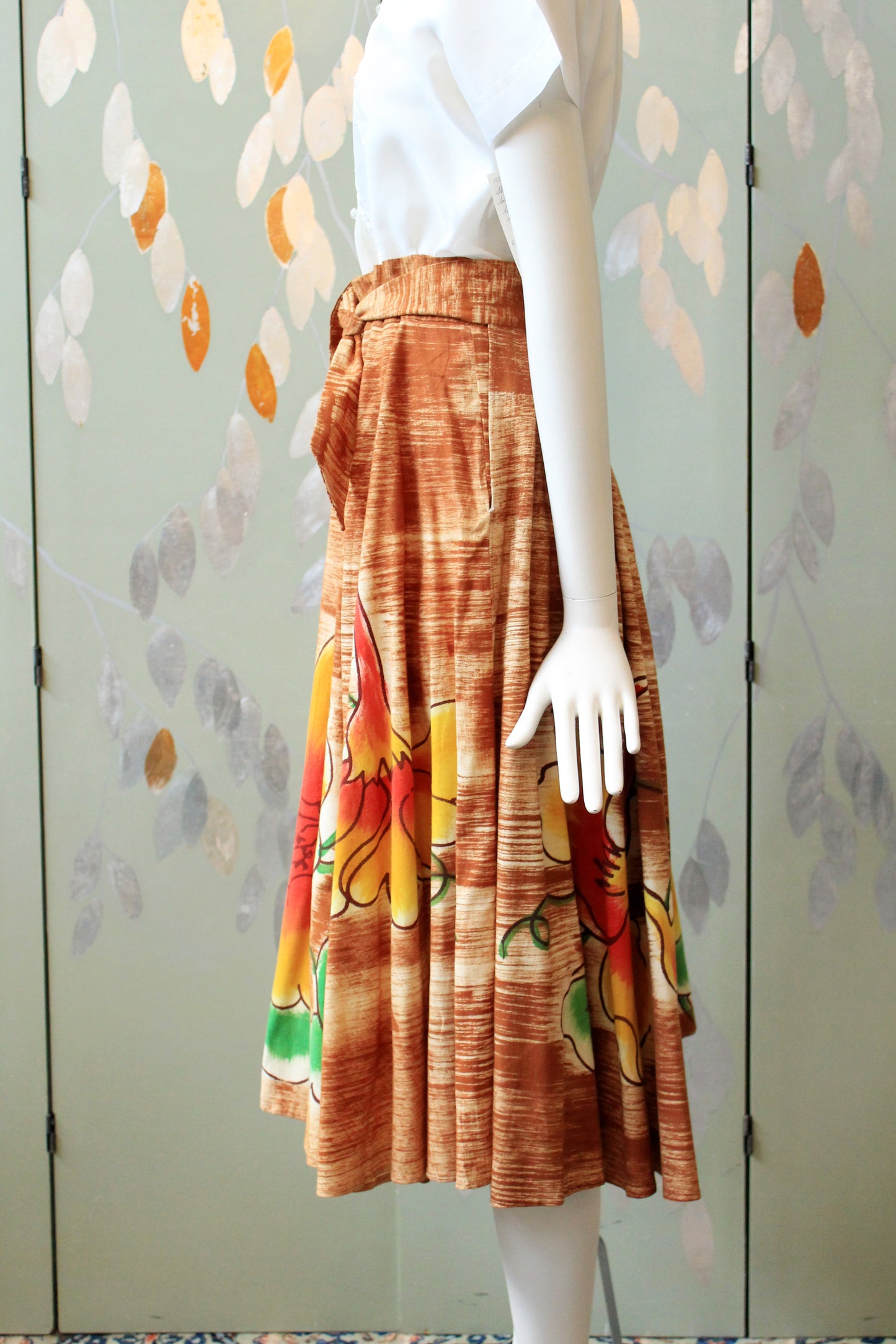 1950s Handpainted Circle Skirt With Tropical Flowers In Orange And Yellow, S/M