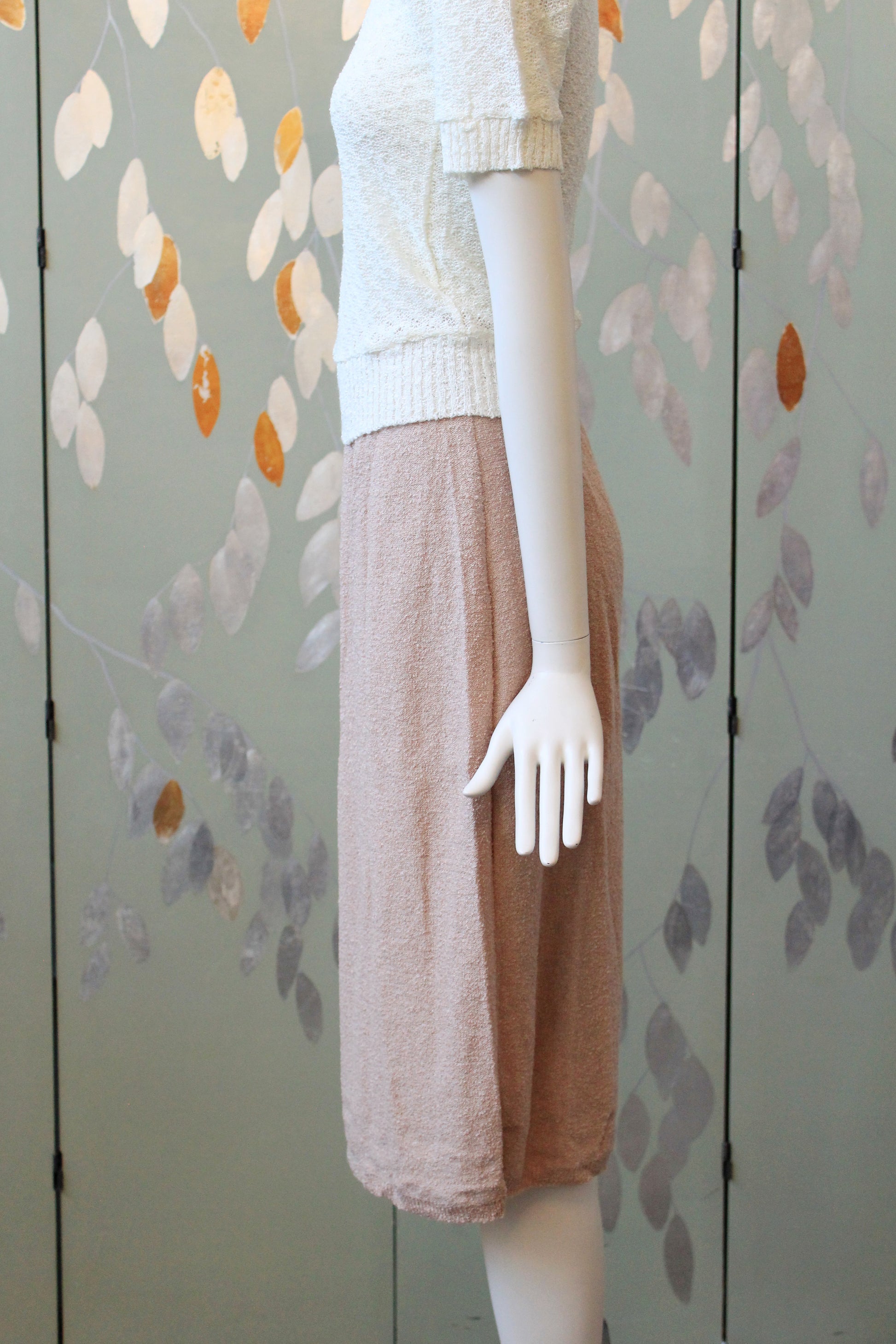1980s Beige Knee Length Elastic Acrylic Knit Skirt, Medium/Large