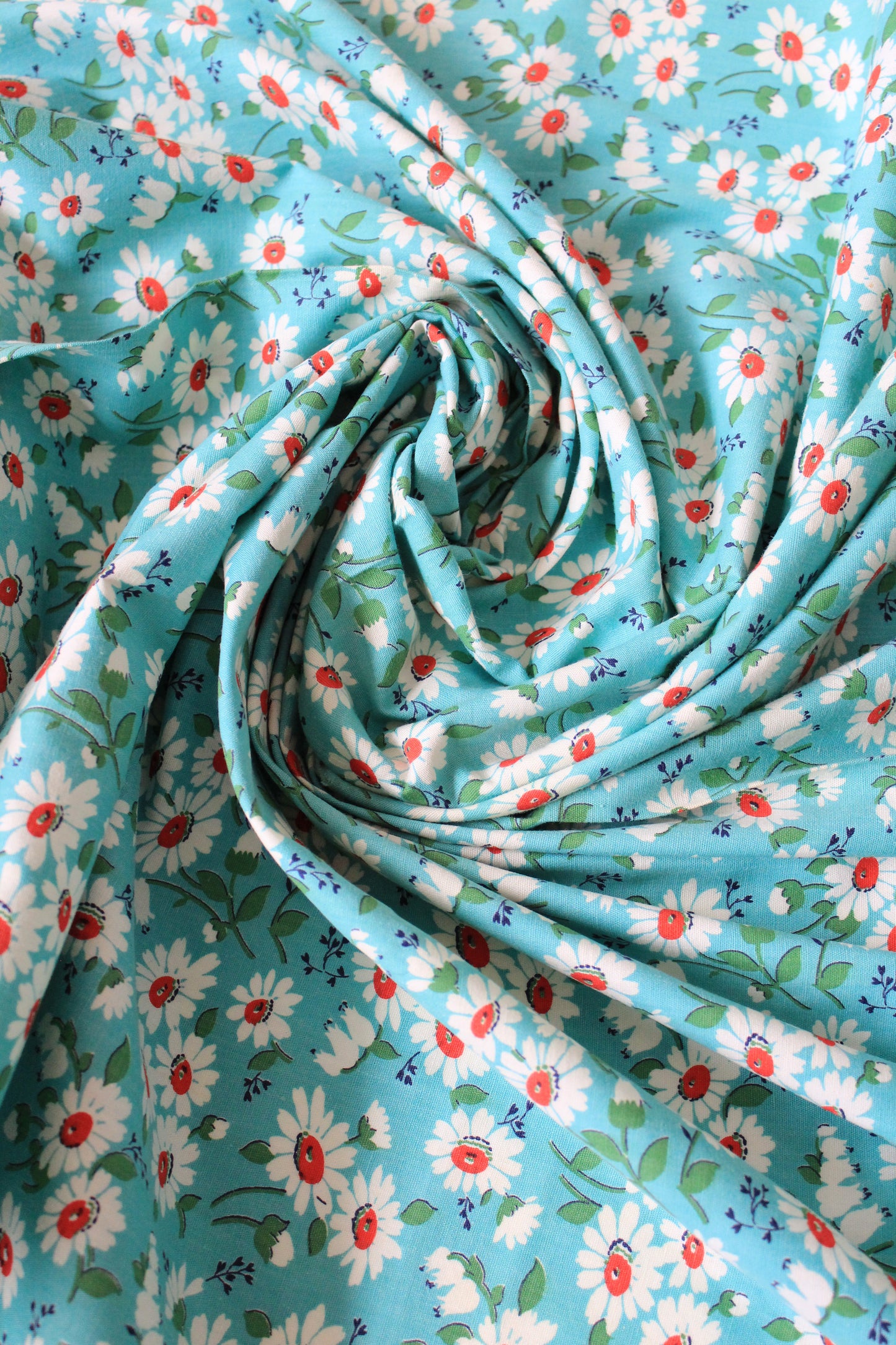 1950s Teal With White And Red Flowers Cotton Sewing Fabric, 4.5 Yards