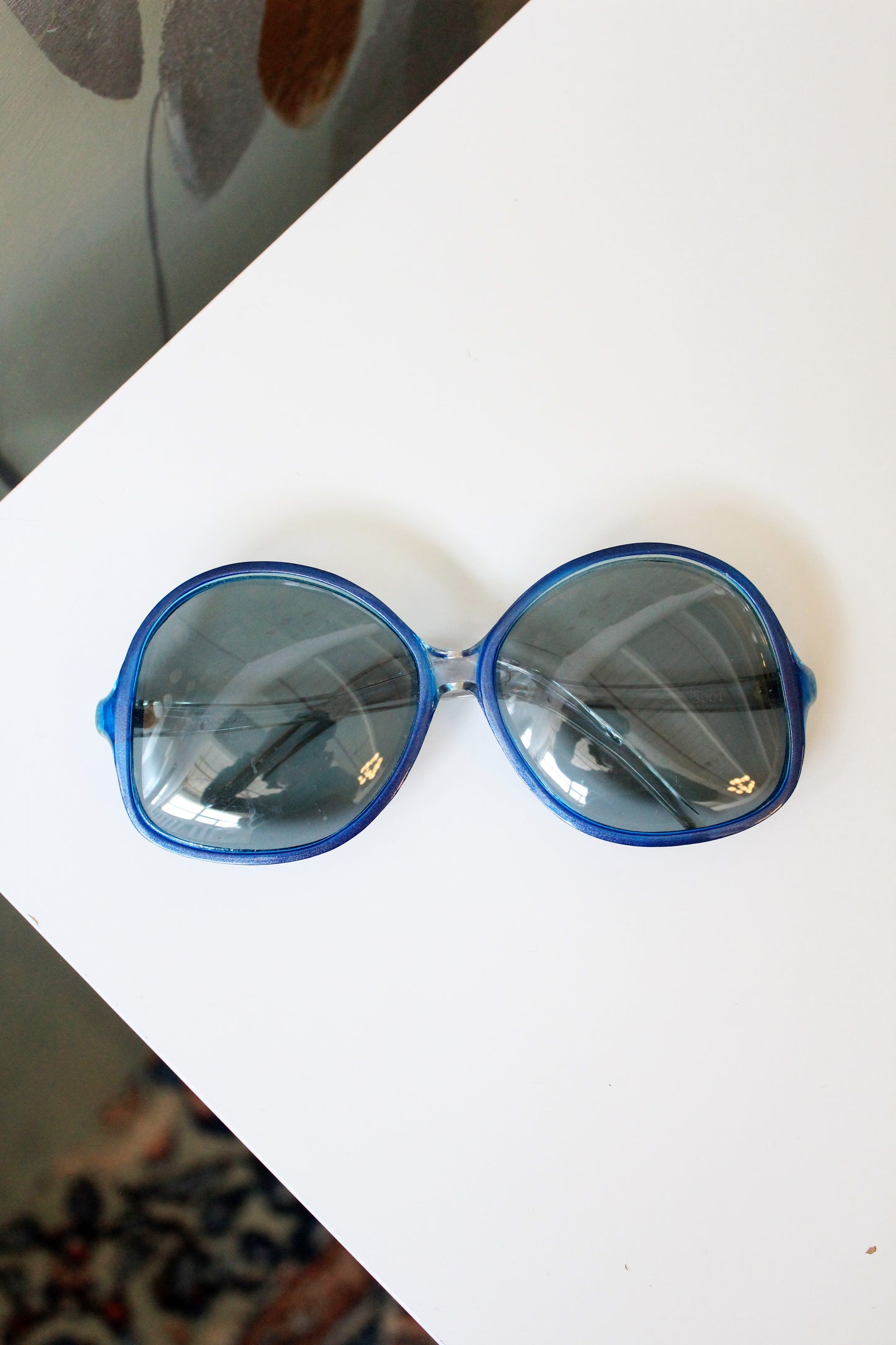 1960s Large Circle Royal Blue Sunglasses 