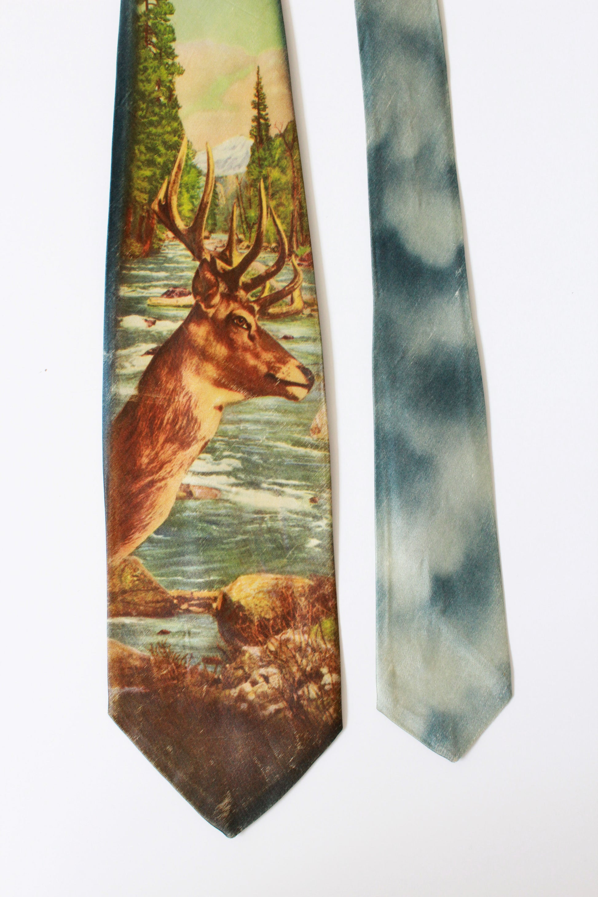 Vintage 1950s Photo Print Tie With Orange Deer, Rayon Mid Century