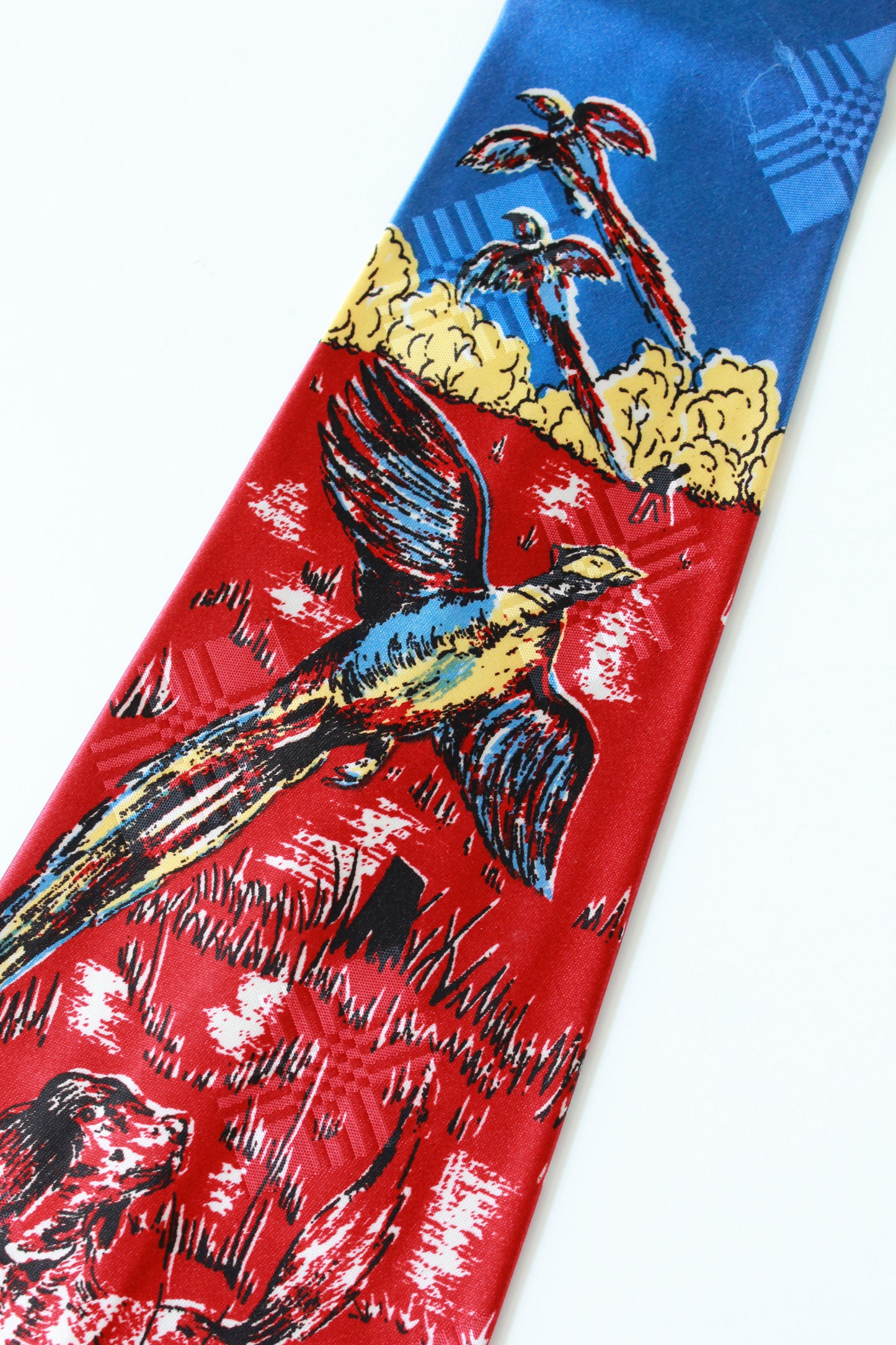 Vintage 1940s Rayon Tie With Bird And Dog Design