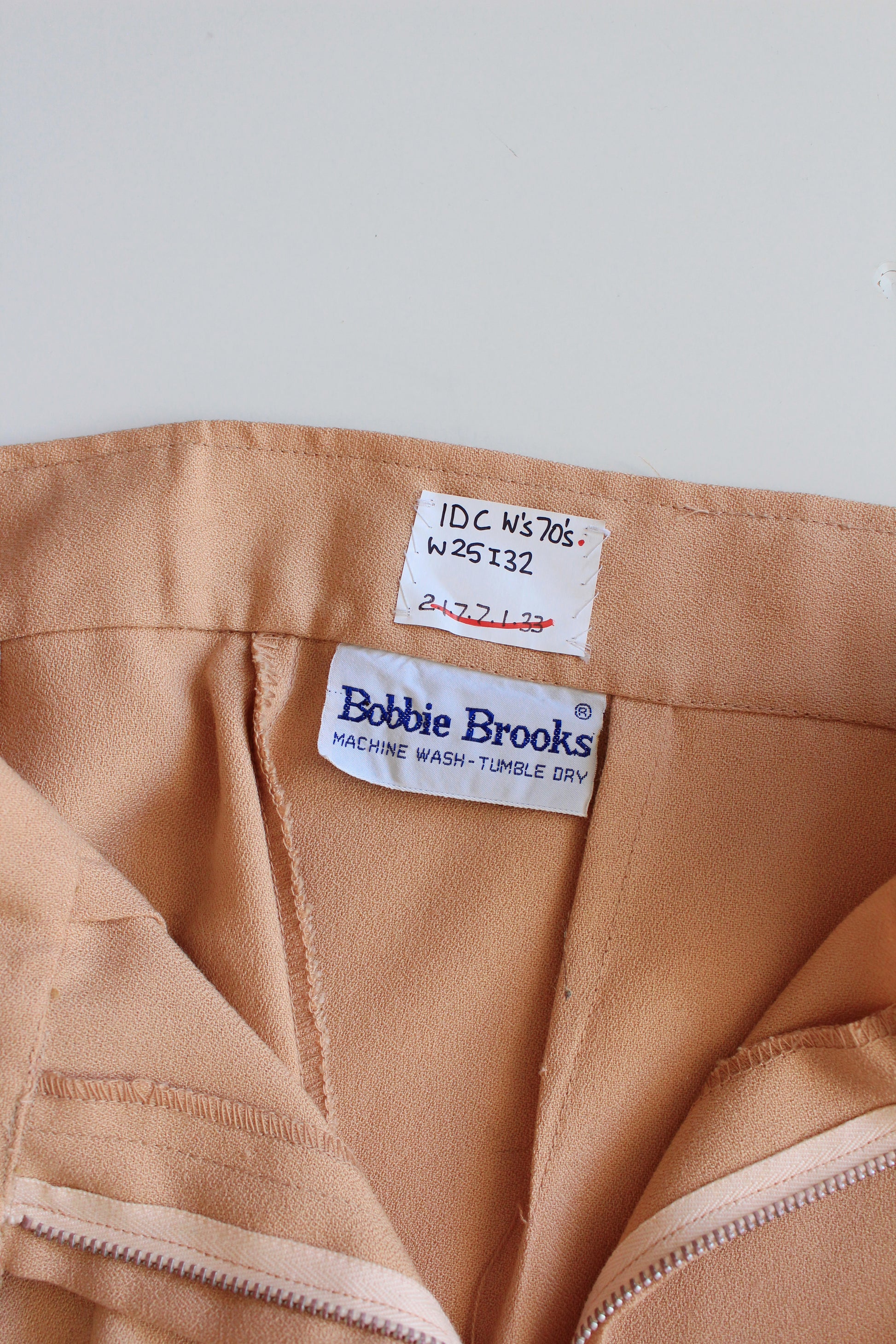 Vintage 1970s High Waist Wide Leg Peach Pants, W25