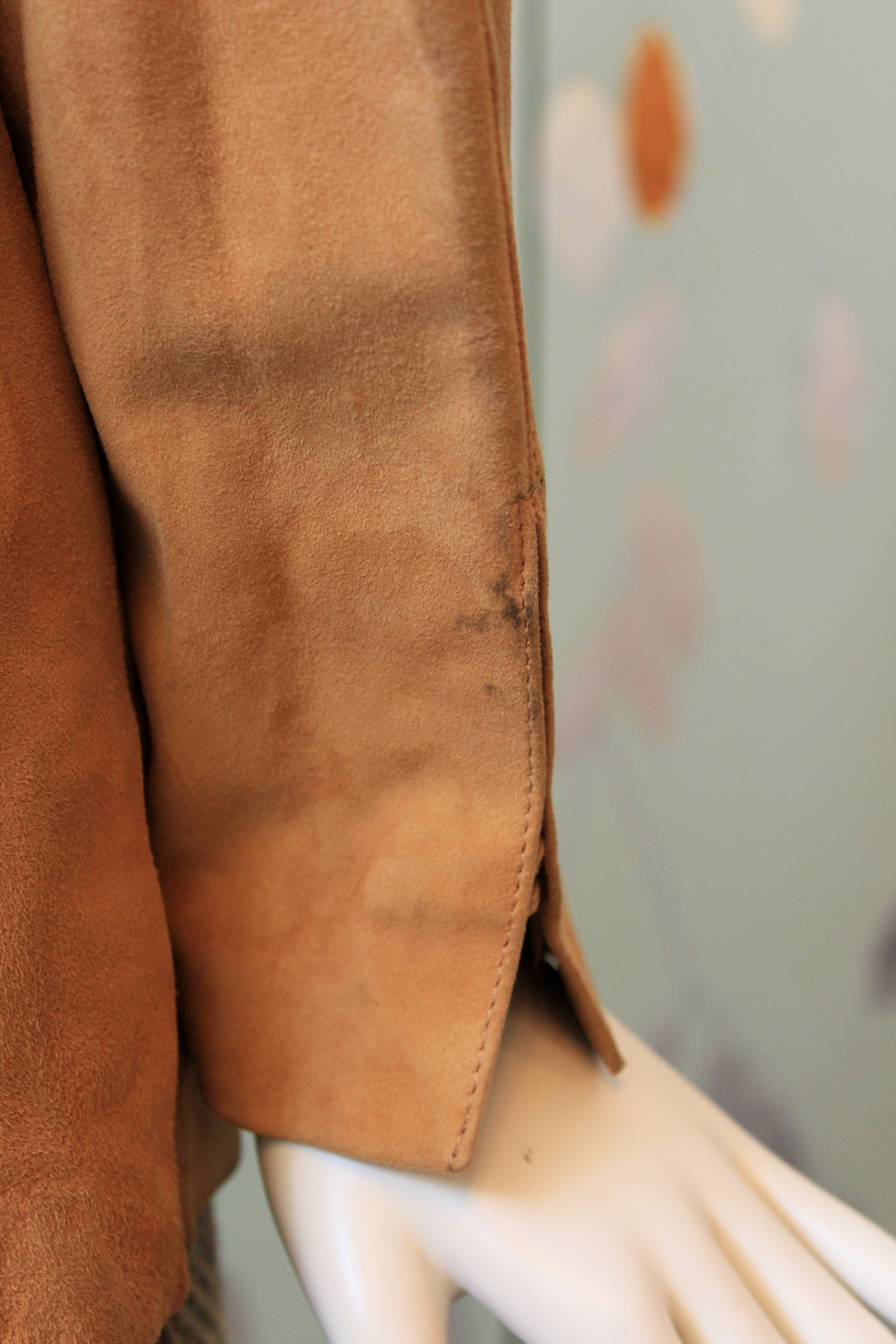 1980s Tan Suede Jacket With pleated Shoulders And Tie Belt, Medium