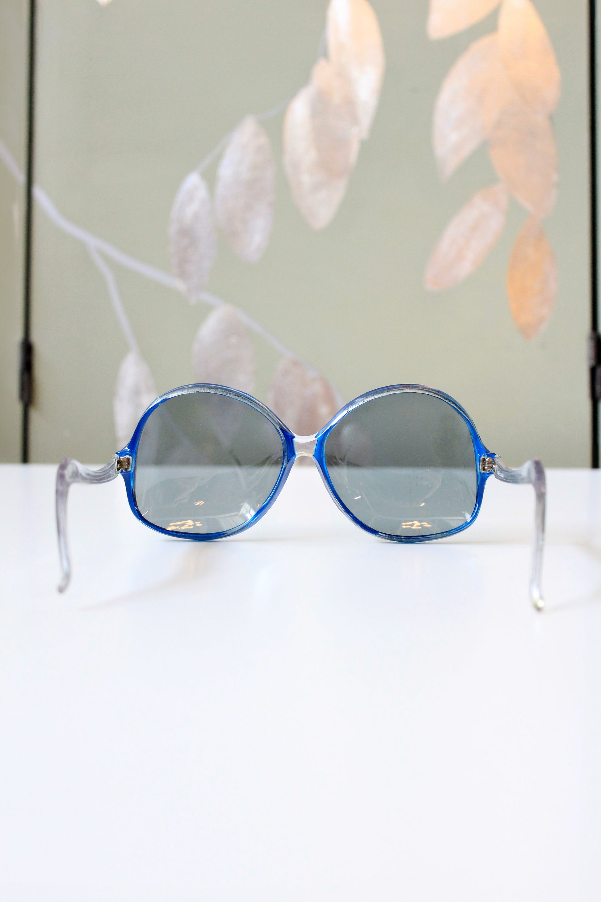 1960s Large Circle Royal Blue Sunglasses 