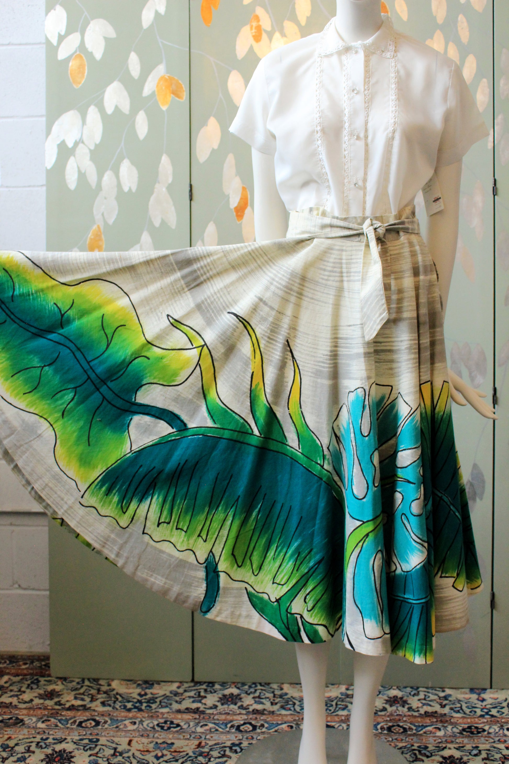 1950s Handpainted Circle Skirt With Tropical Flowers In Blue And Green, S/M
