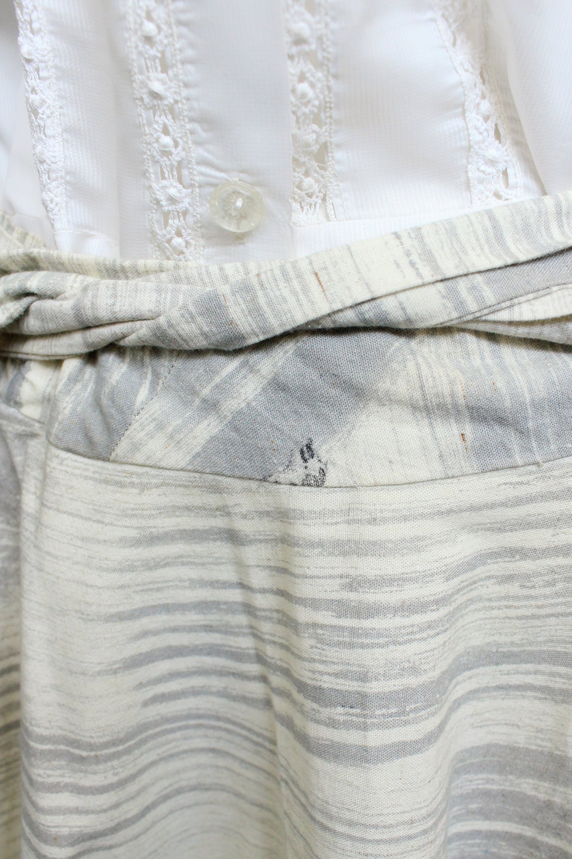 1950s Handpainted Circle Skirt With Tropical Flowers In Blue And Green, S/M