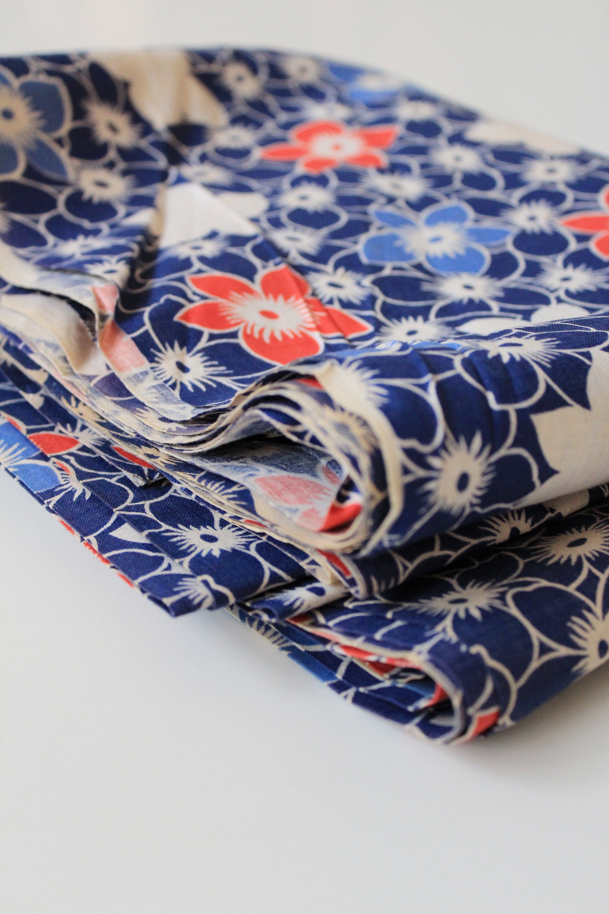 1940s Blue/White/Orange Repeating Flower Cotton Fabric, 6.75 Yards