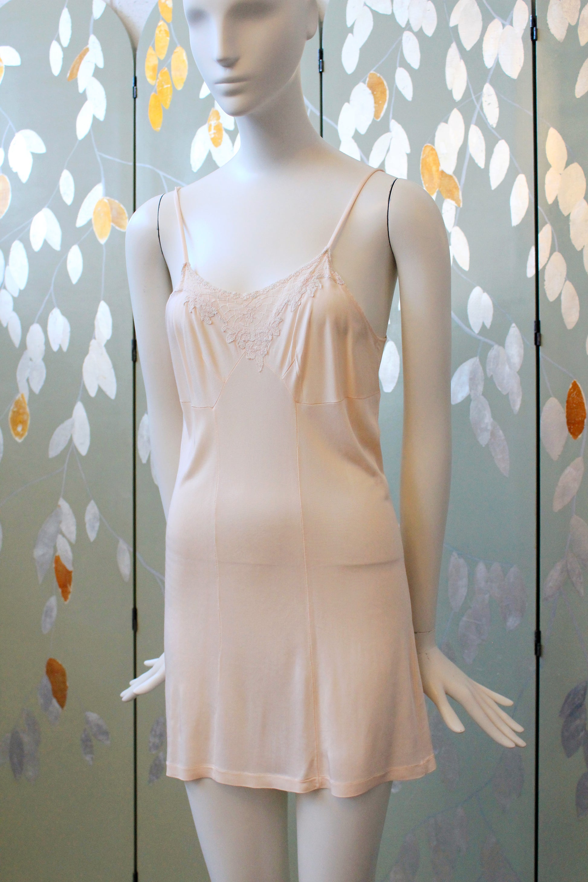 1960s Light Peach Embroidered Mini Slip, XS