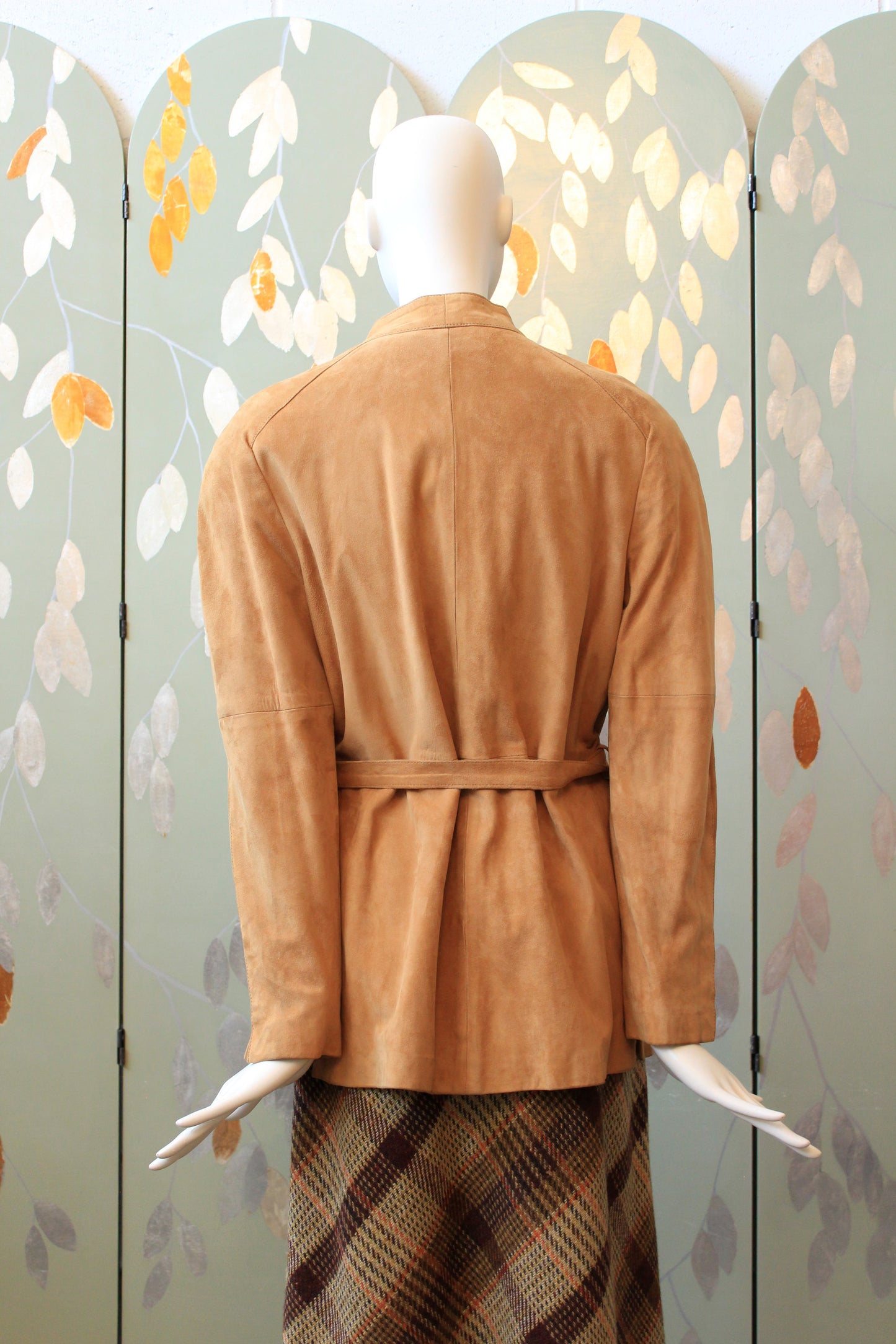 1980s Tan Suede Jacket With pleated Shoulders And Tie Belt, Medium