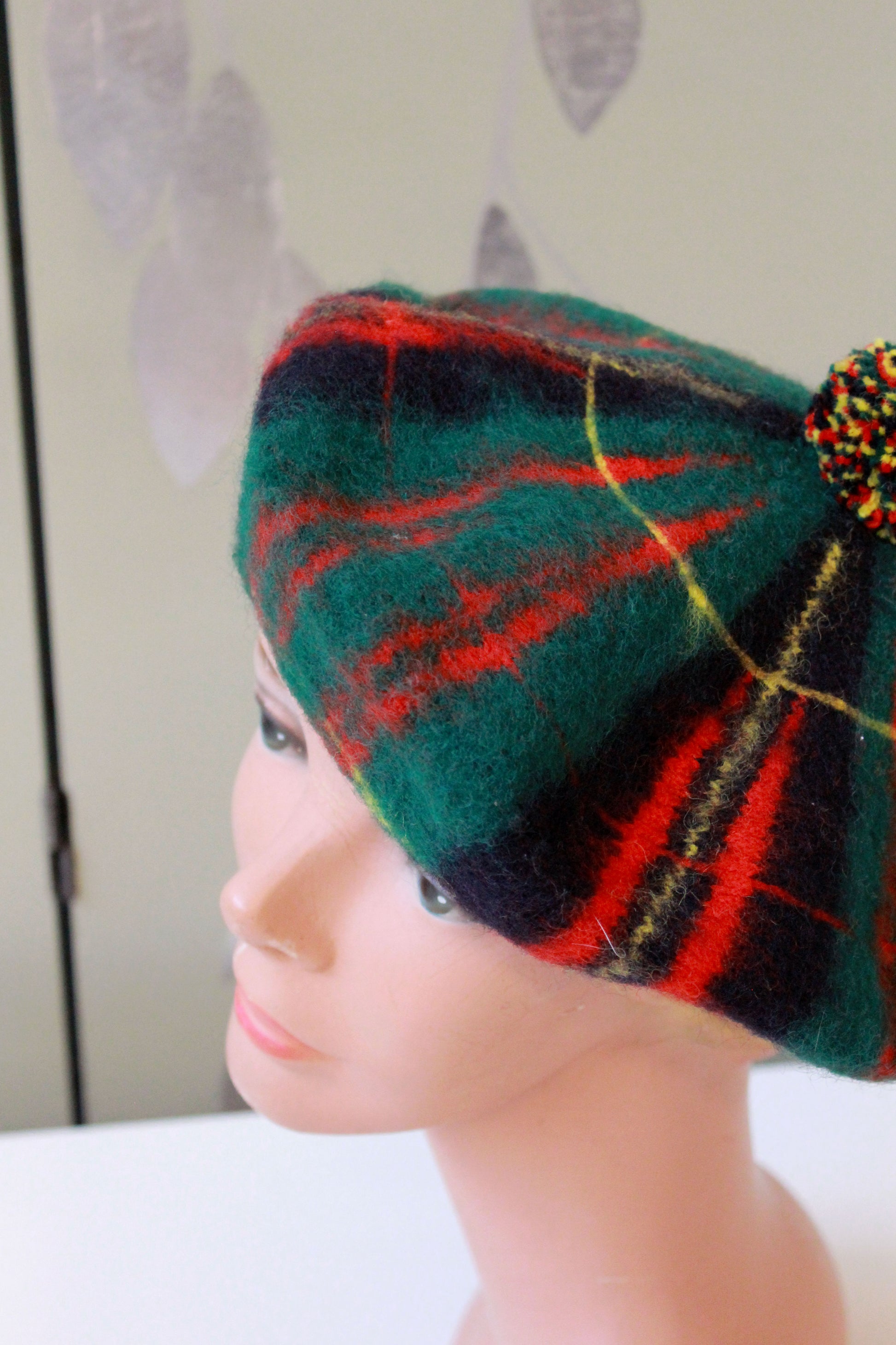 Vintage 1960s 100% Wool Erracht Cameron Plaid Beret With Pom Pom, Made In Scotland