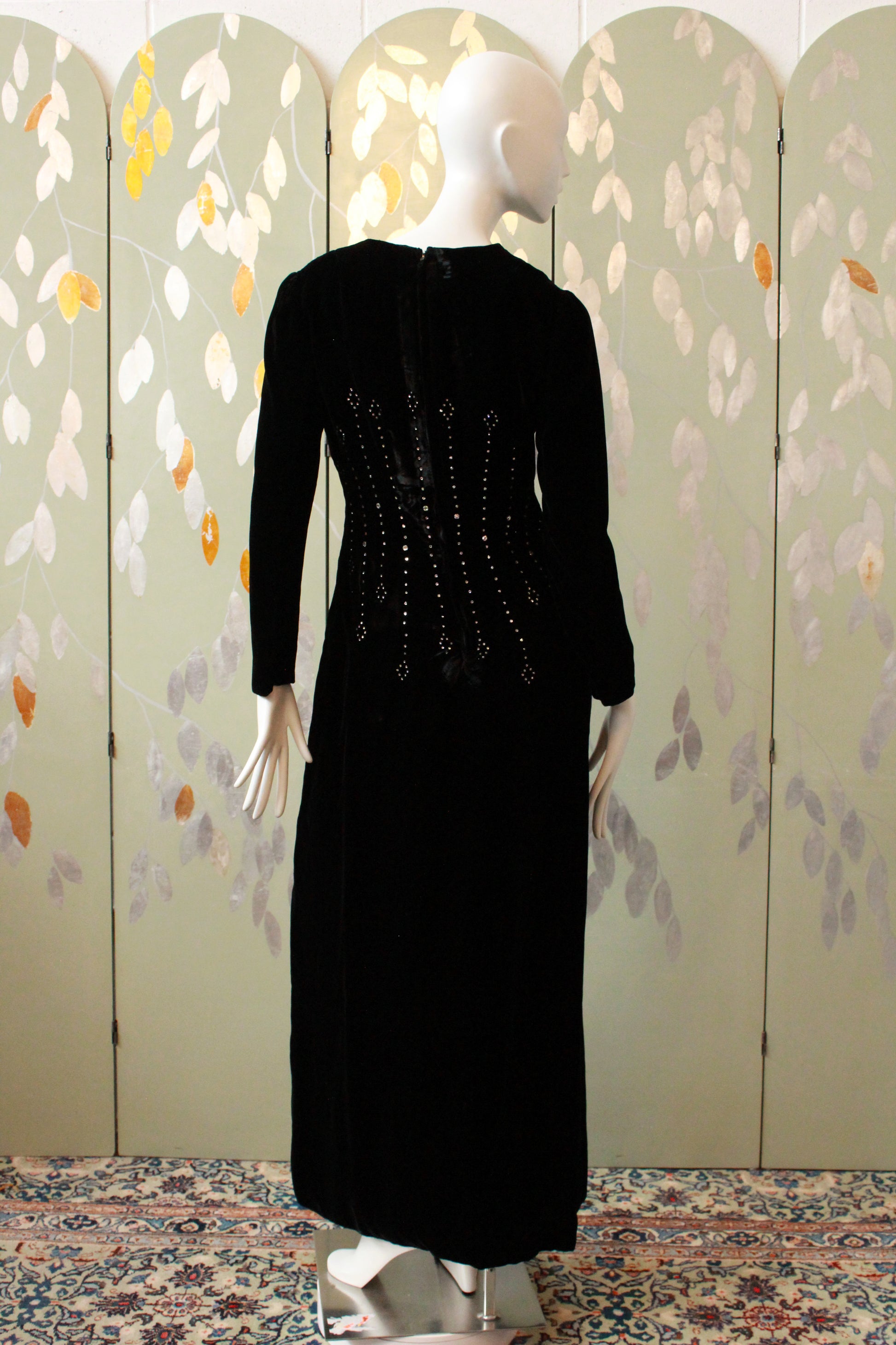 Vintage 1990s Oscar De La Renta Black Velvet Bedazzled Long Sleeve Evening  Dress, S/M