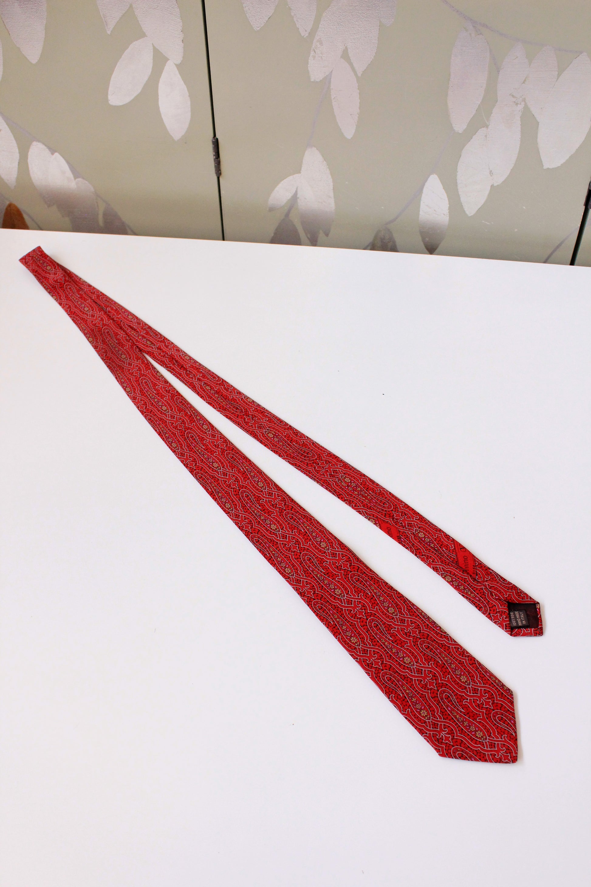 1990s Valentino Red Paisley Designer Silk Tie