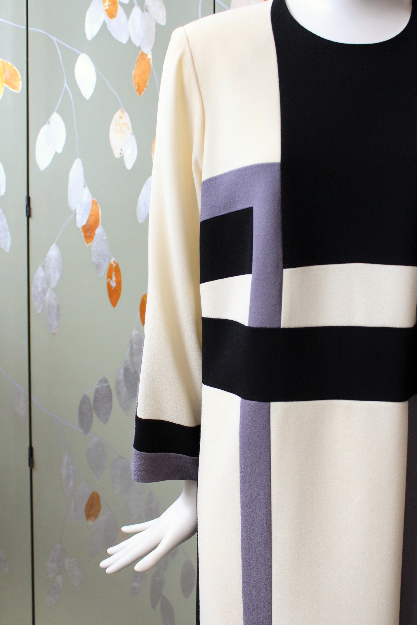 1980s Greyscale Graphic Shift 3/4 Sleeve Shift Dress, Medium