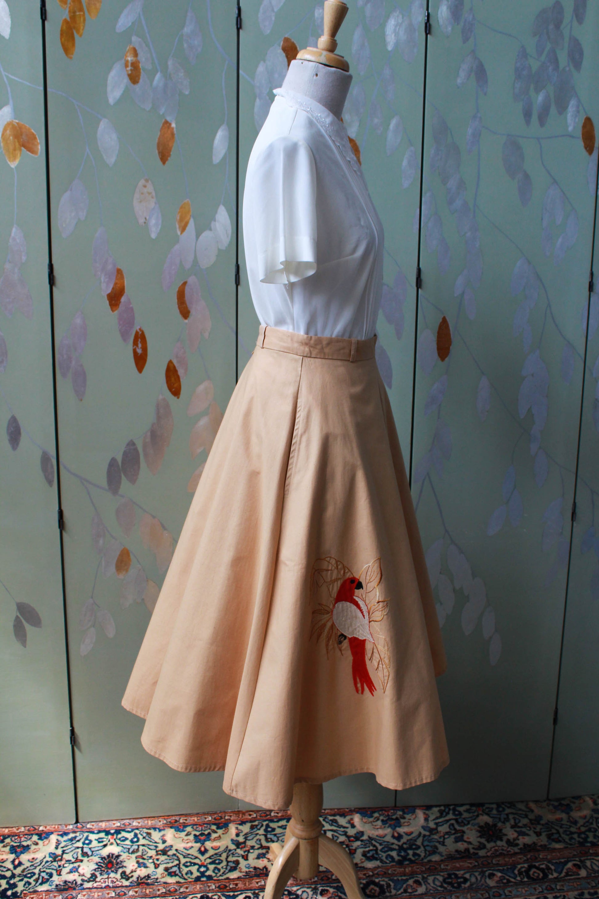 1970s 50s style circle skirt with parrot applique, high waisted, cotton resort skirt Made in France by Catherine I for Philippe Salvet St Tropez Nice