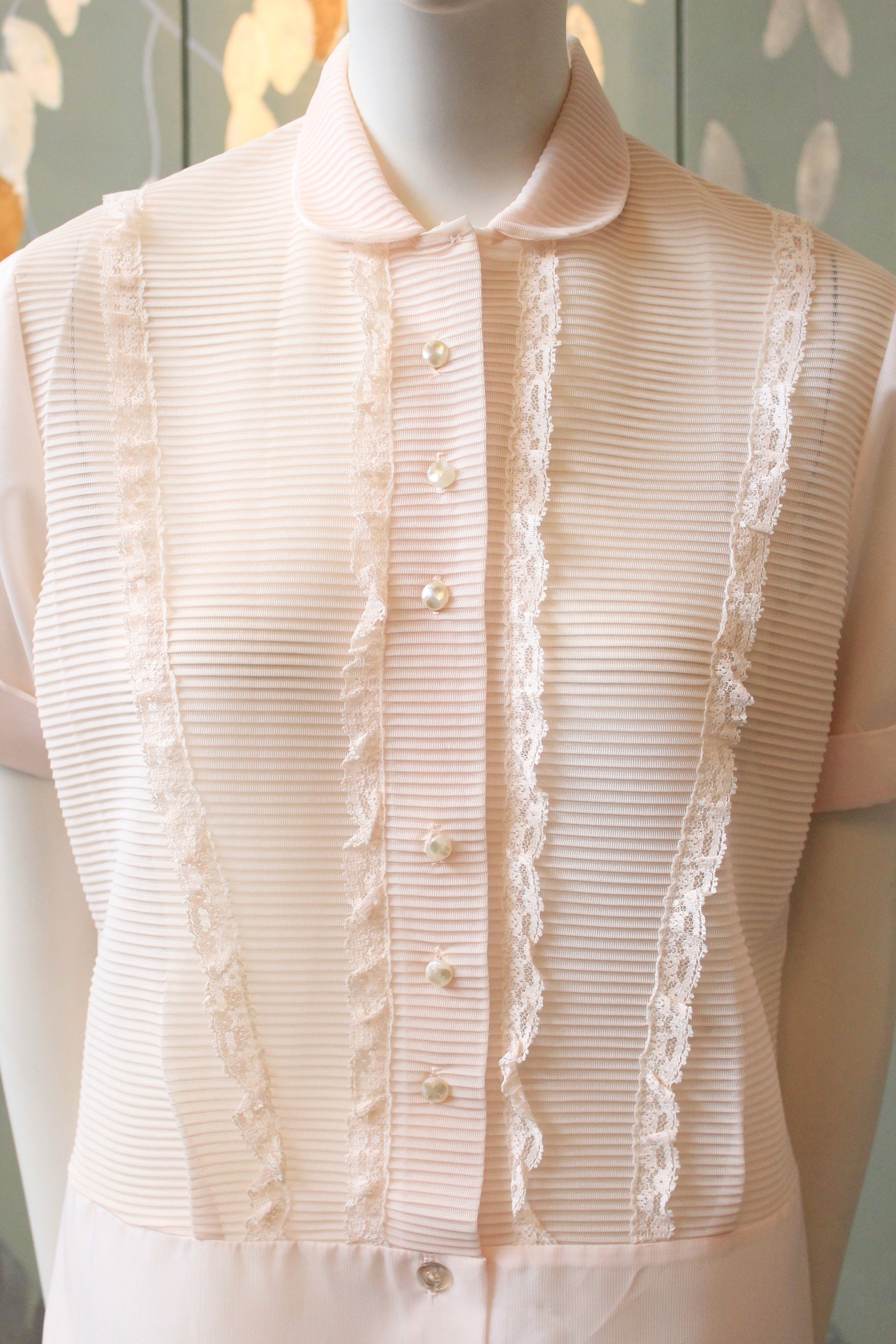 Vintage 1950s Light Pink Nylon Short Sleeve Blouse With Pintucks, M