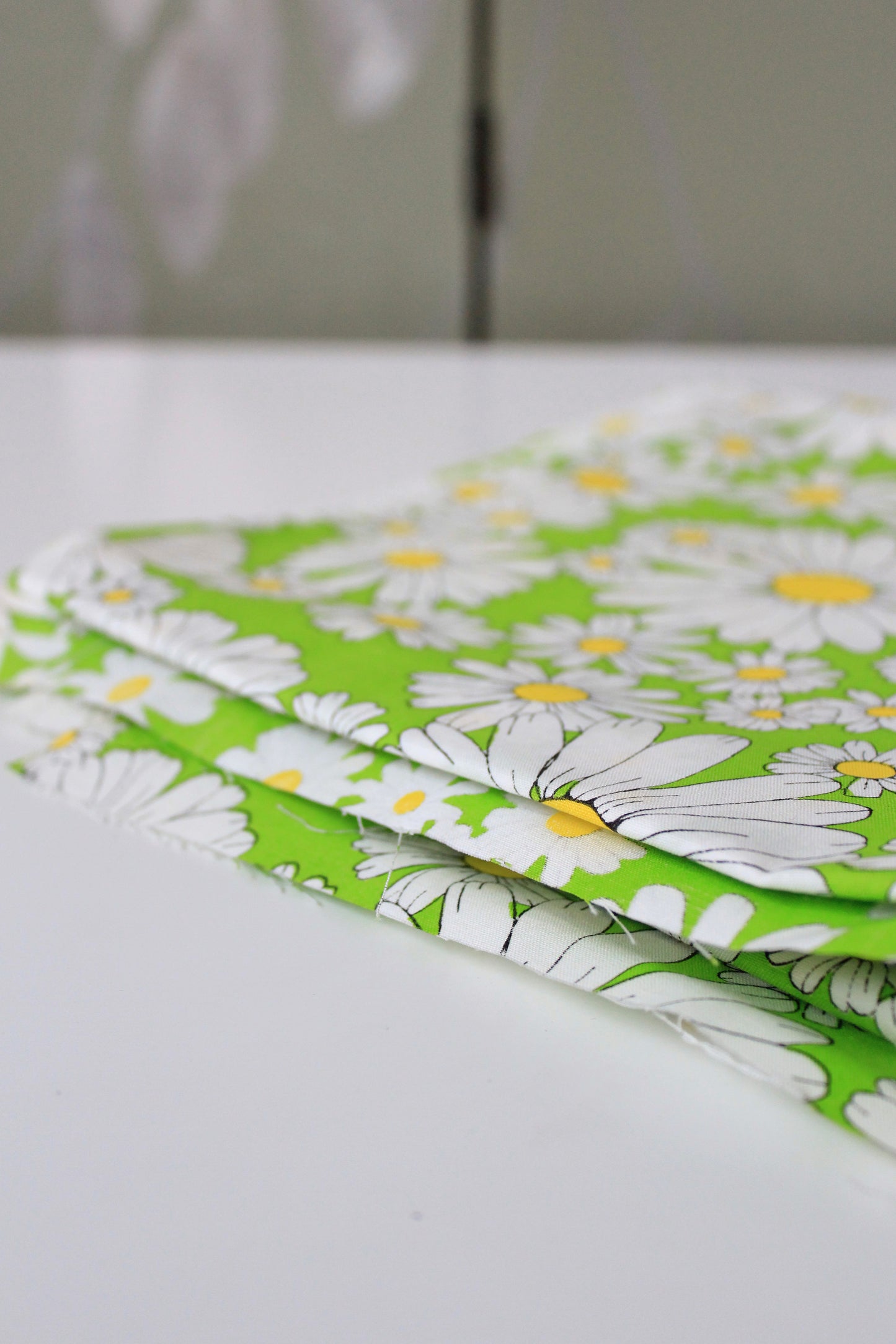 1960s Lime Green Cotton Sewing Fabric With Daisy Flowers , 3.8 Yards