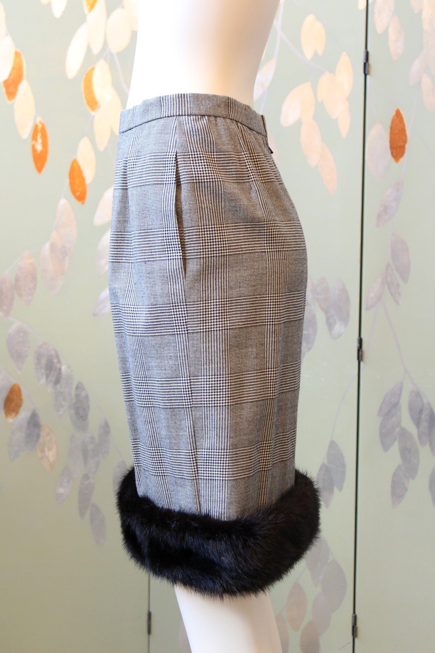 1990s Lily Simon 3PC Houndstooth Fur Trim Skirt Set With Scarf, Small