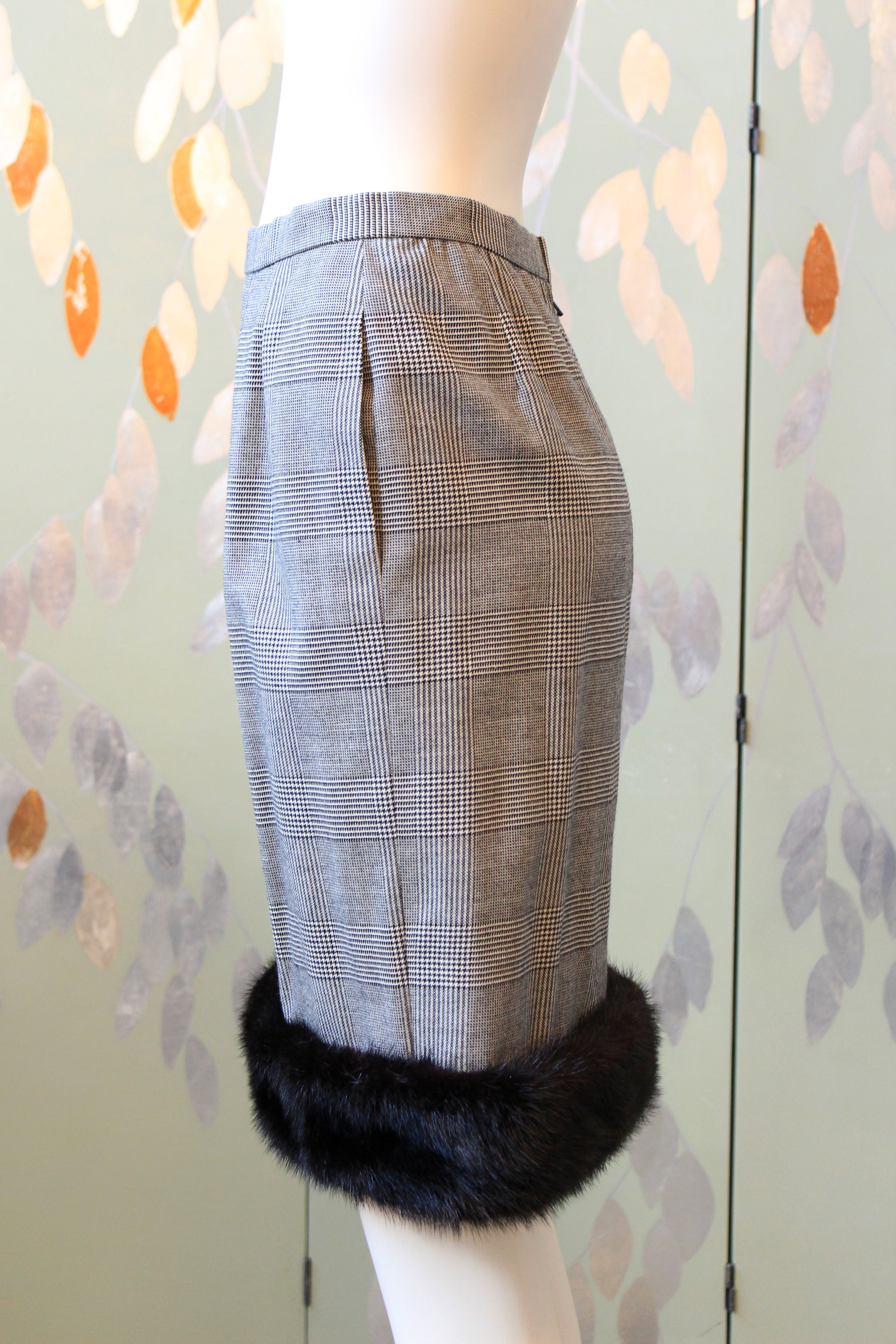 1990s Lily Simon 3PC Houndstooth Fur Trim Skirt Set With Scarf, Small