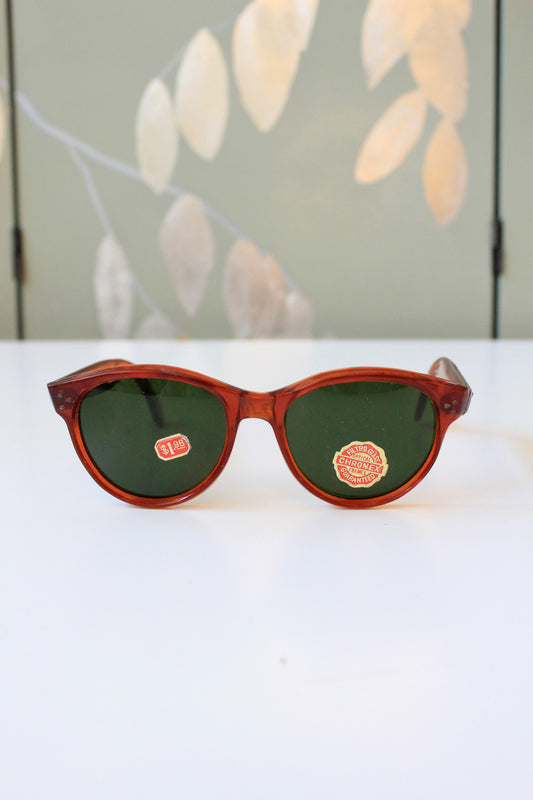 1960s Classic Brown Sunglasses, Unused 