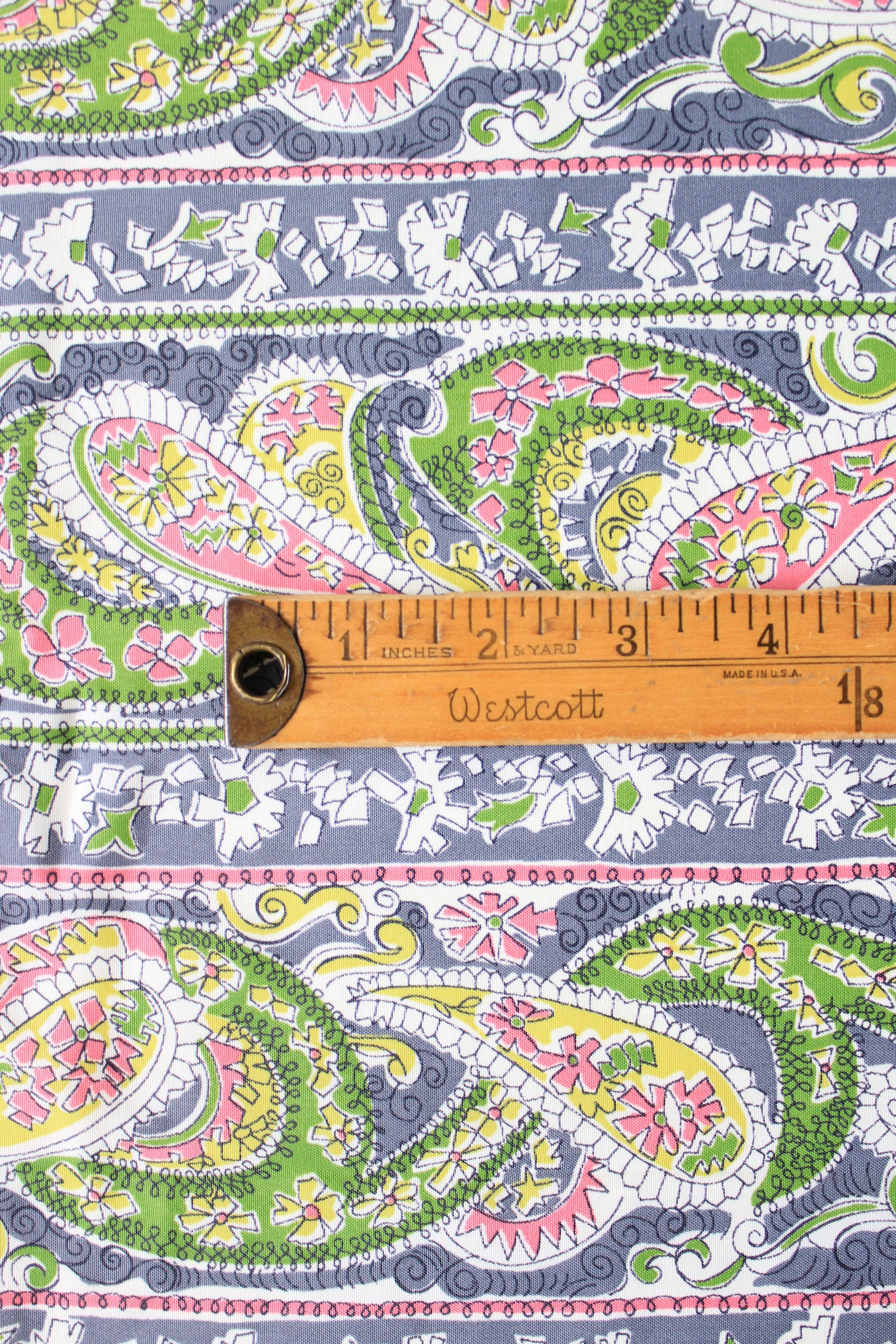 1940s Pastel Coloured Paisley Print Rayon Sewing Fabric, 5 Yards