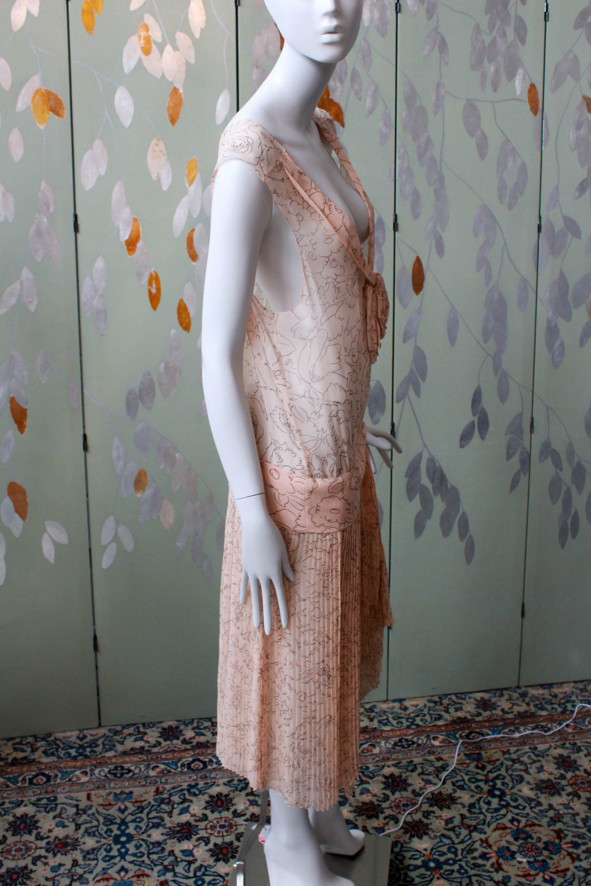 1920s Pale Pink Silk Printed Dress with Shawl Collar and Dropwaist, pleated skirt flapper dress 