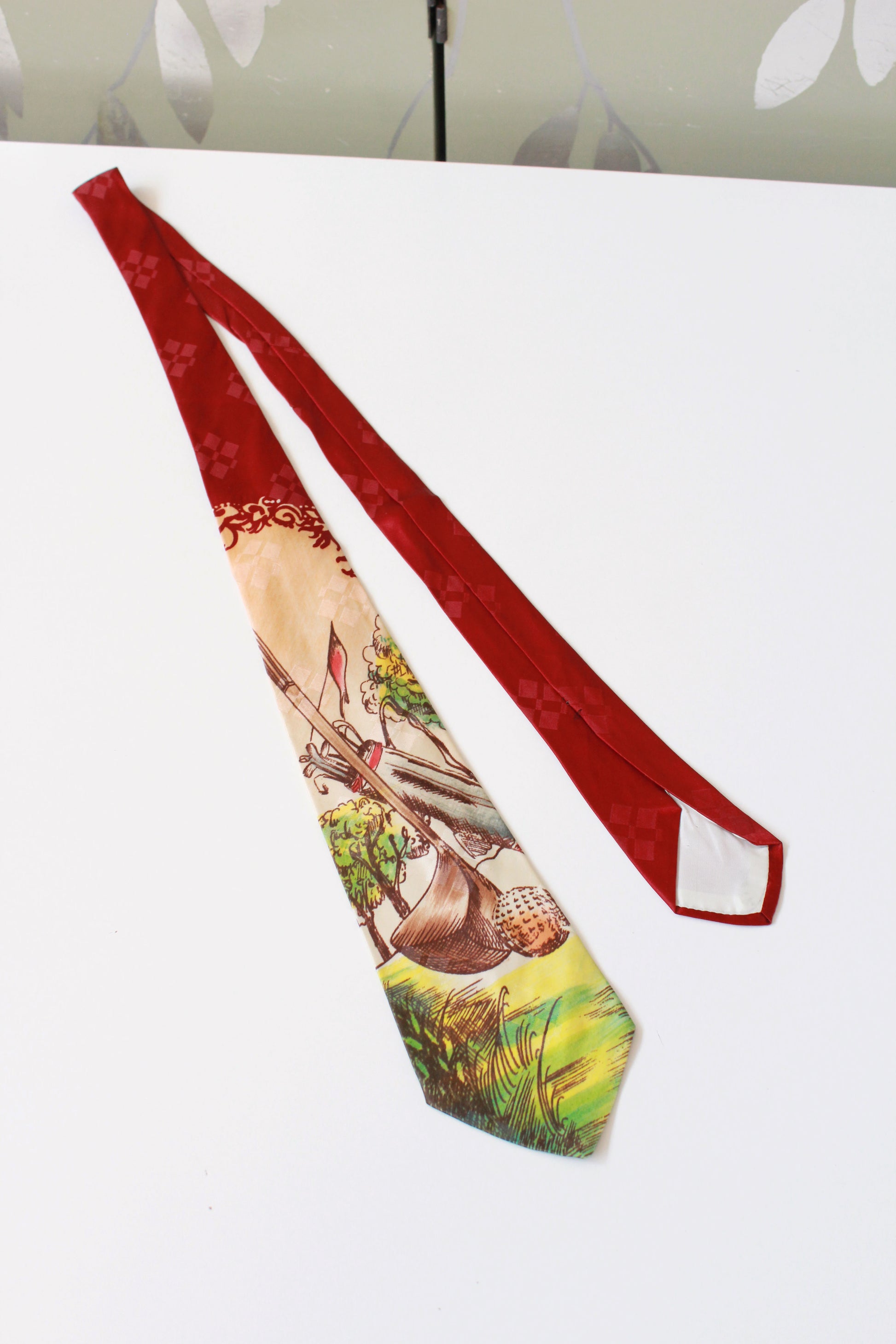 Vintage 1940s Hand Painted Golf Rayon Tie