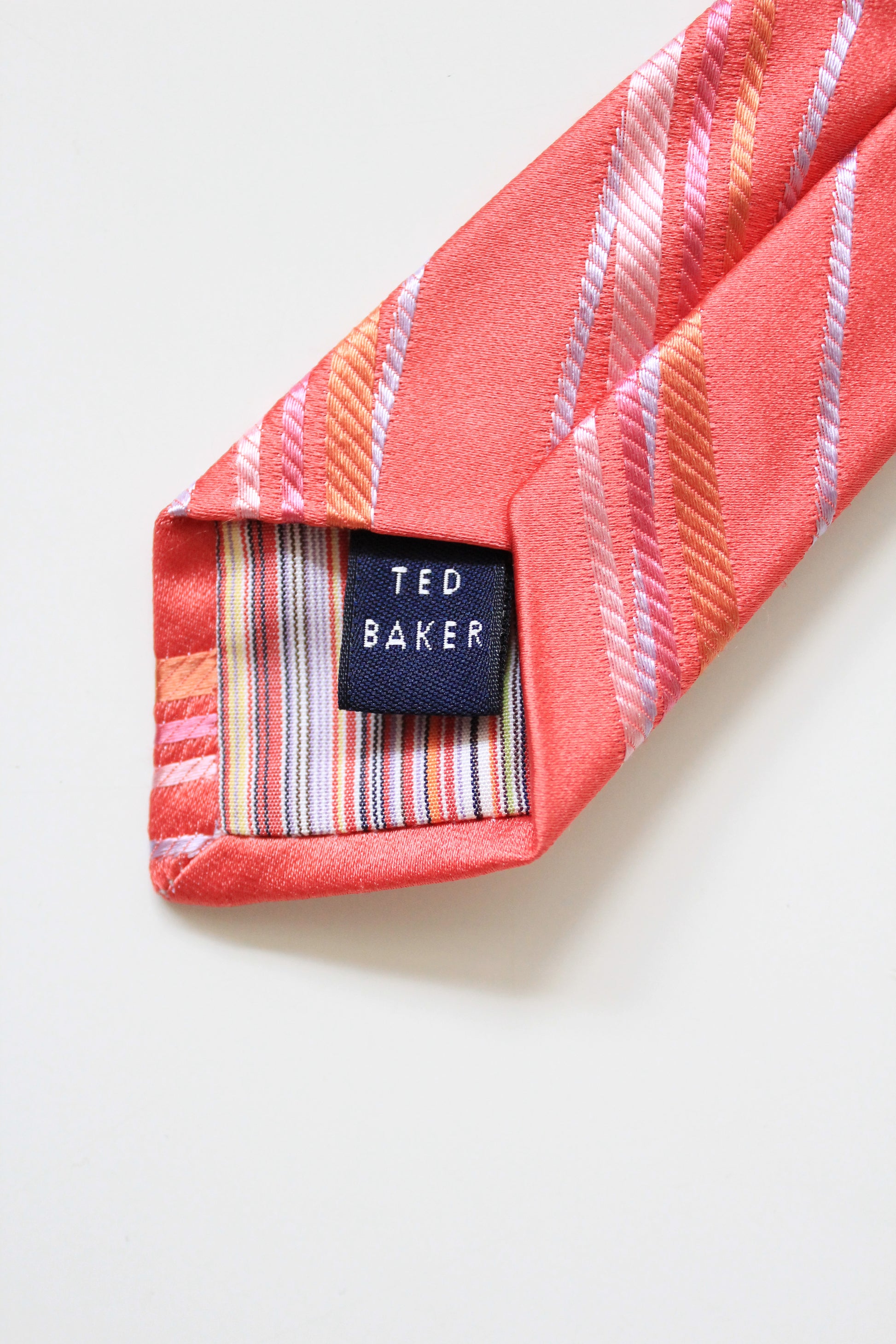 Early 2000s Ted Baker Salmon Pink Silk Designer Tie 
