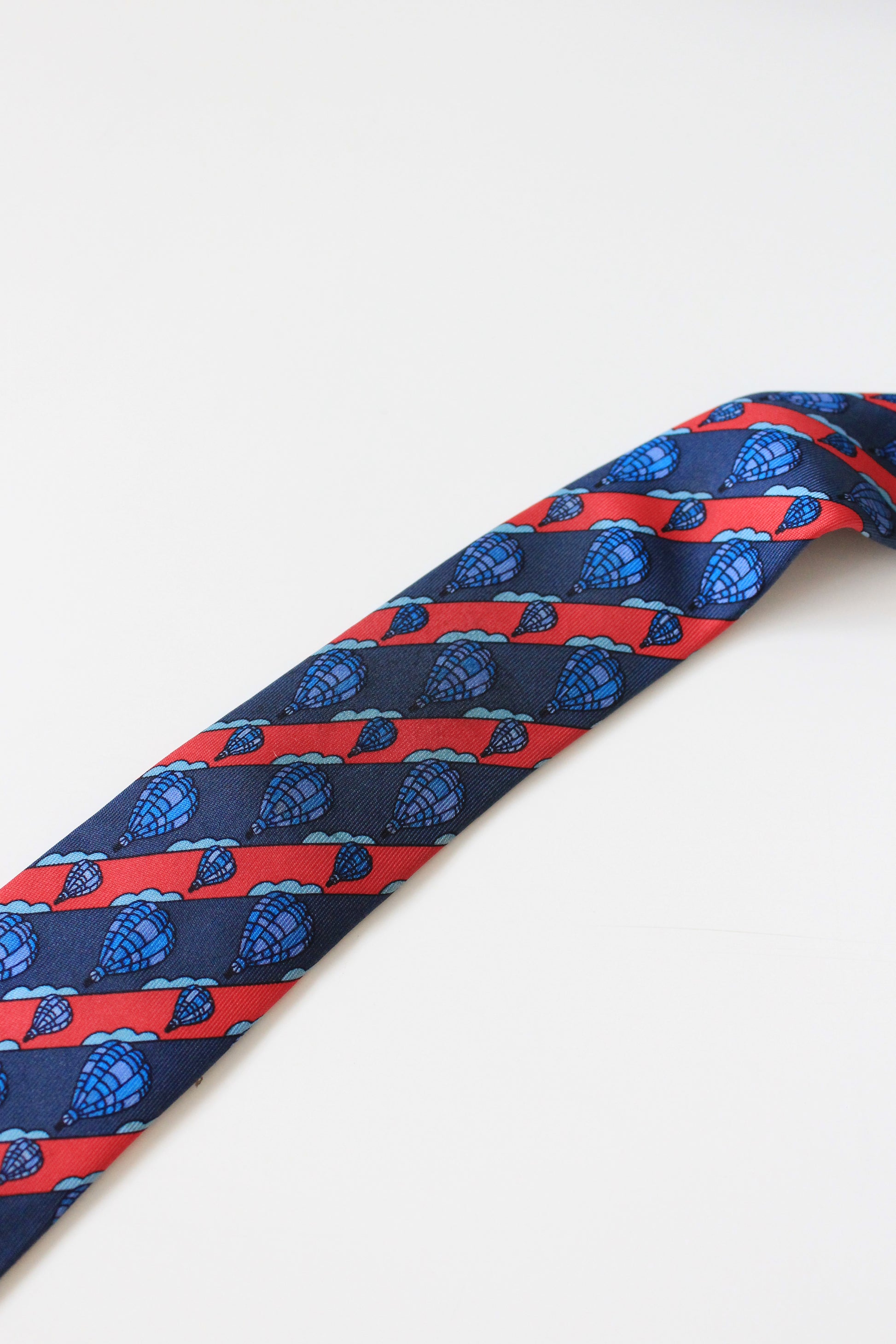 Hermès Blue And Re Hot Air Balloon Silk Designer Tie