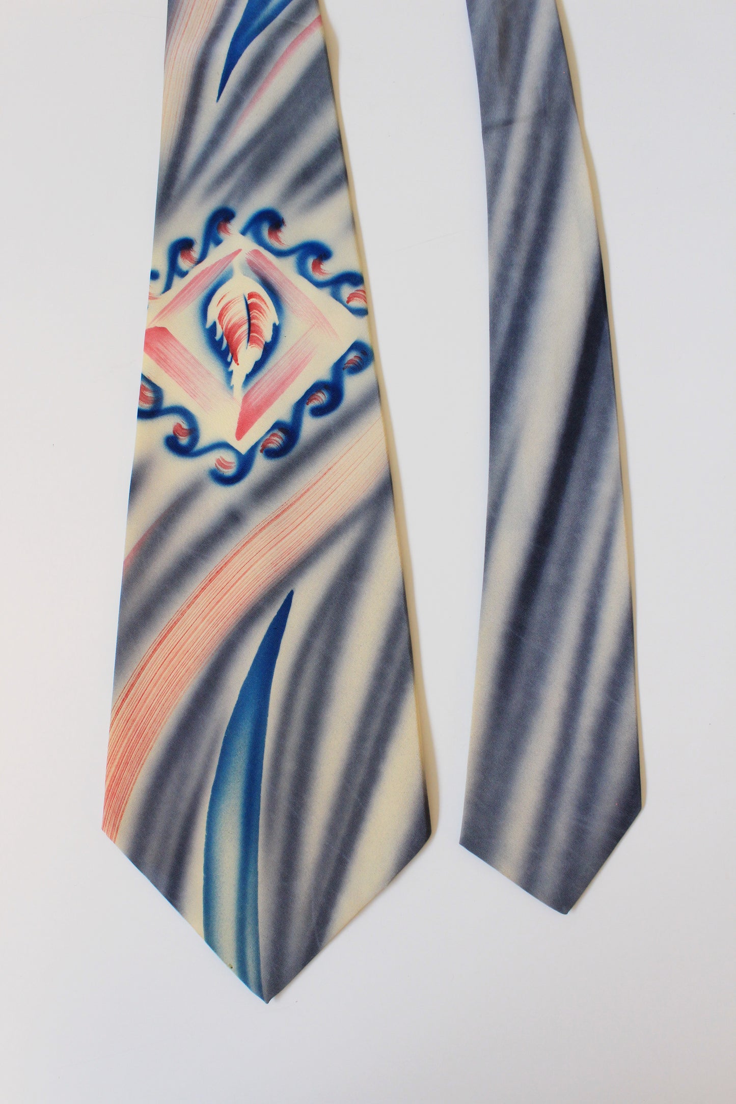 Vintage 1950s Grey/Pink/Blue Abstract Leaf Hand Painted Tie, Made In California