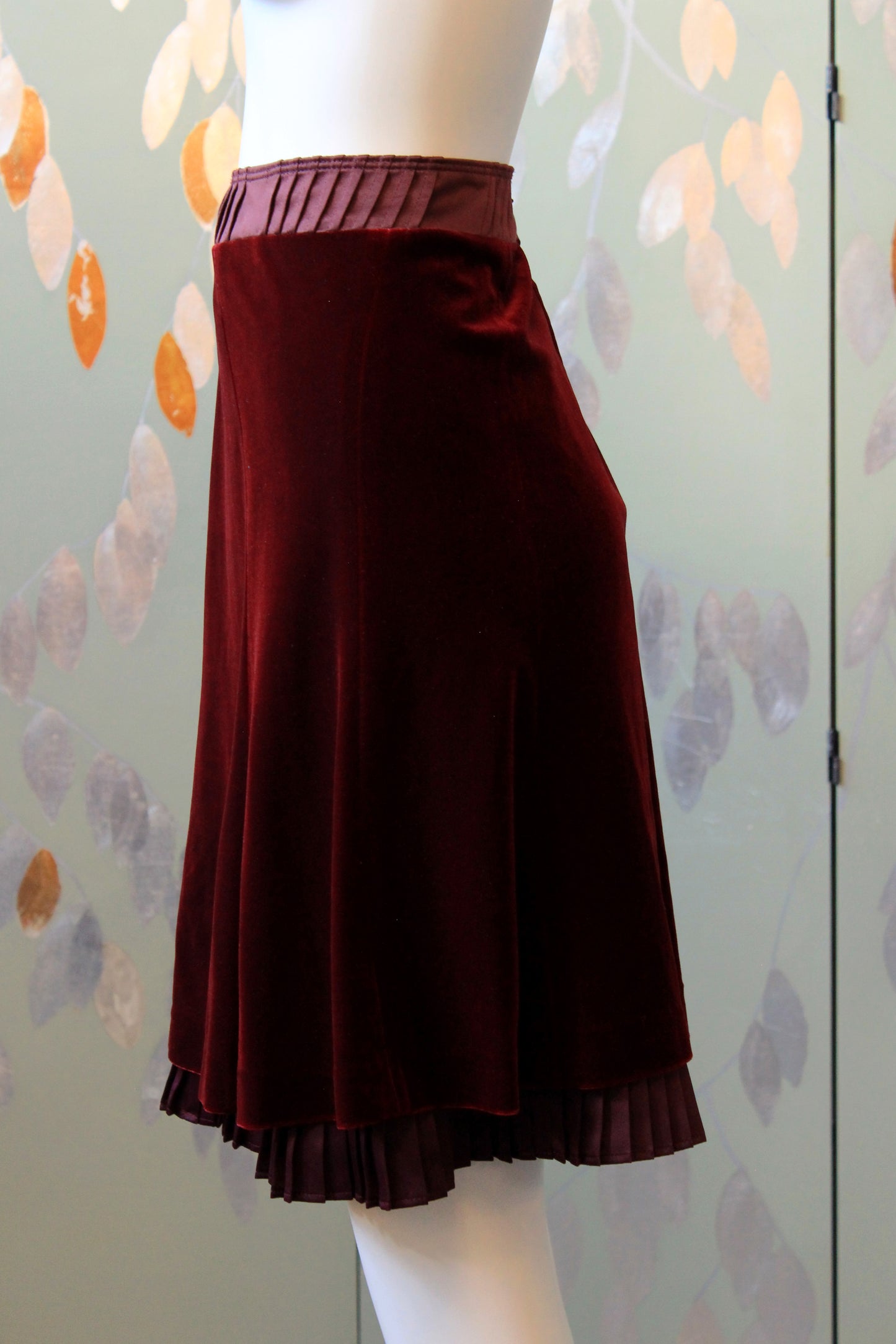Early 2000s Burgundy Velvet Skirt Suit Set With Decorative Clasp, Small