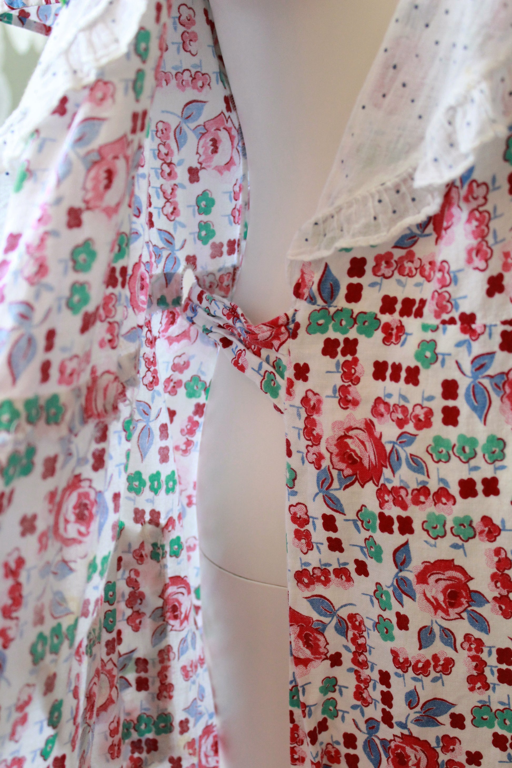 1940s  Floral Cotton Wrap House Dress With Embroidery, Medium