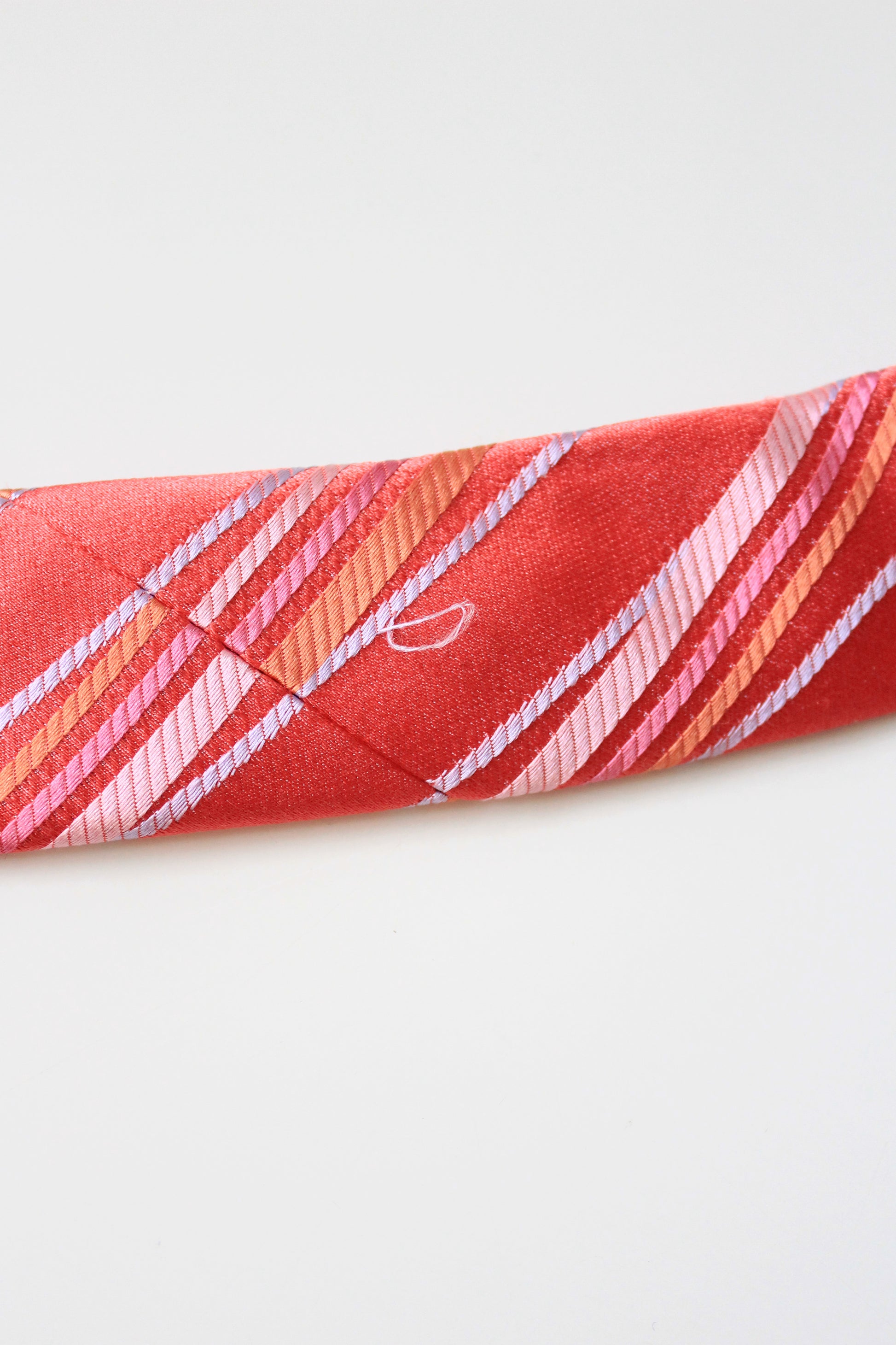 Early 2000s Ted Baker Salmon Pink Silk Designer Tie 