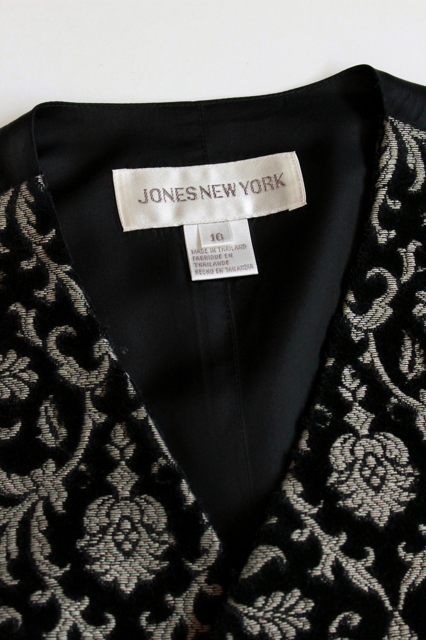 2000s Jones New York Black Vest With Damask Print 