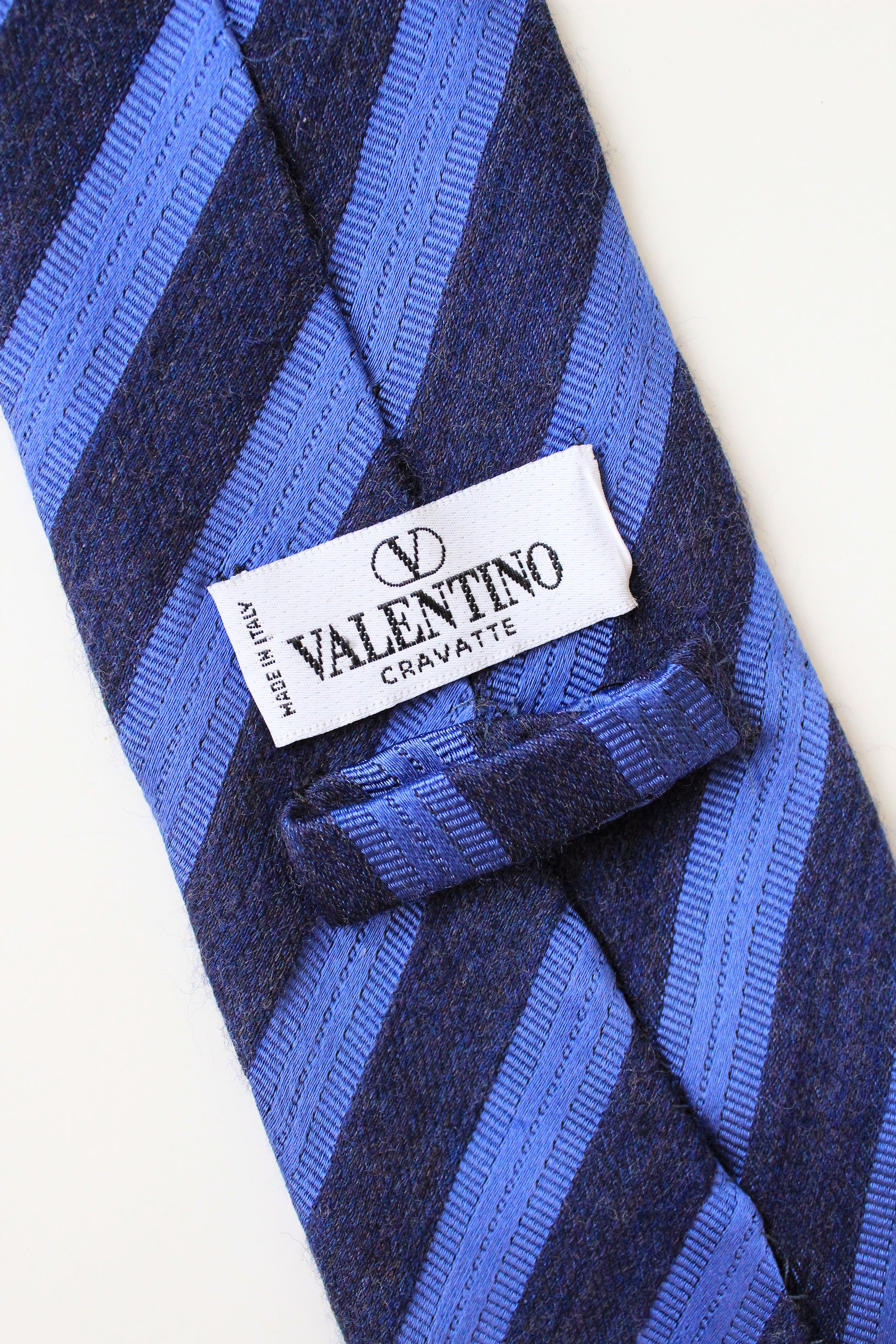 1990s Valentino Blue Striped Silk And Wool Designer Tie