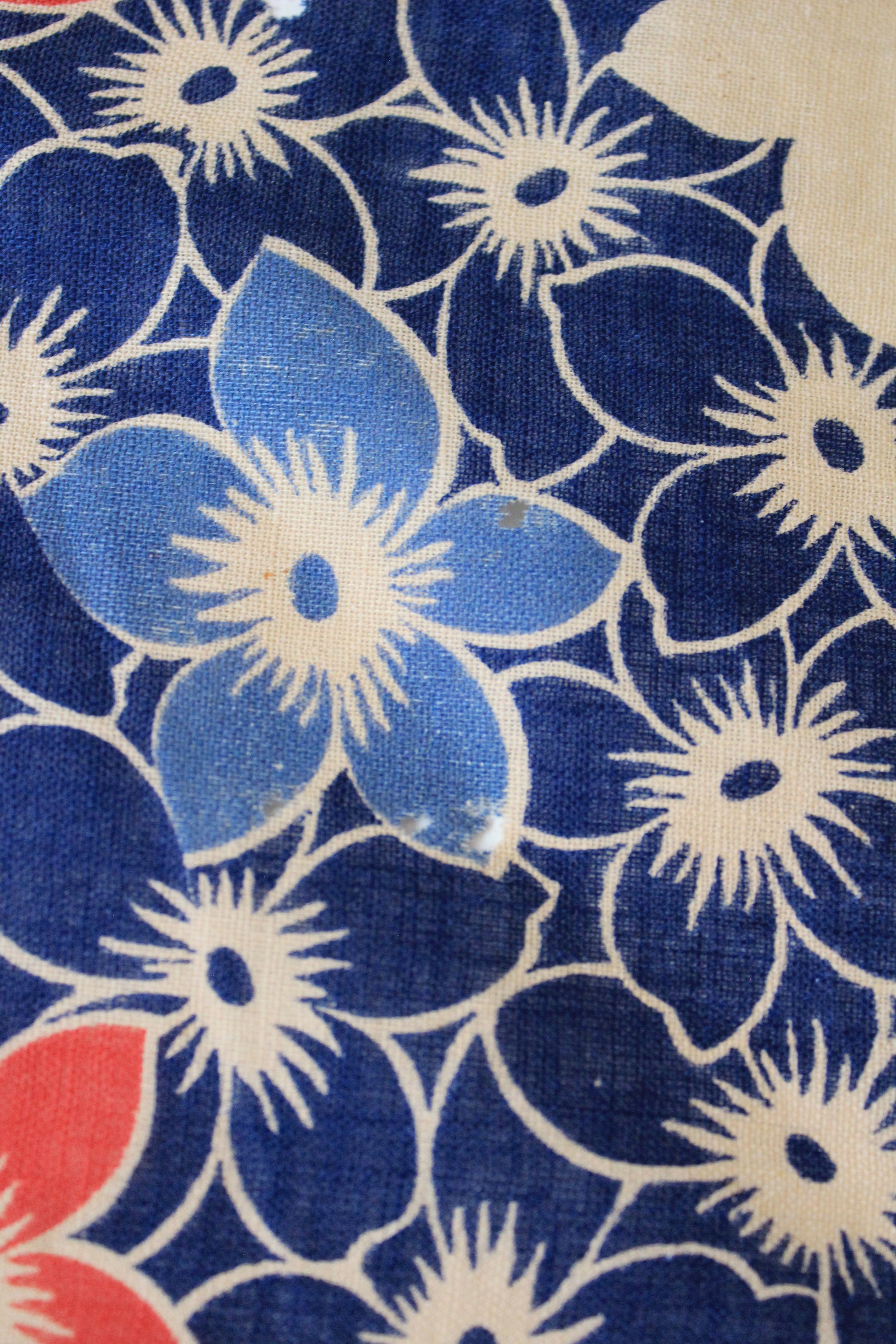  1940s Blue/White/Orange Repeating Flower Cotton Fabric, 6.75 Yards