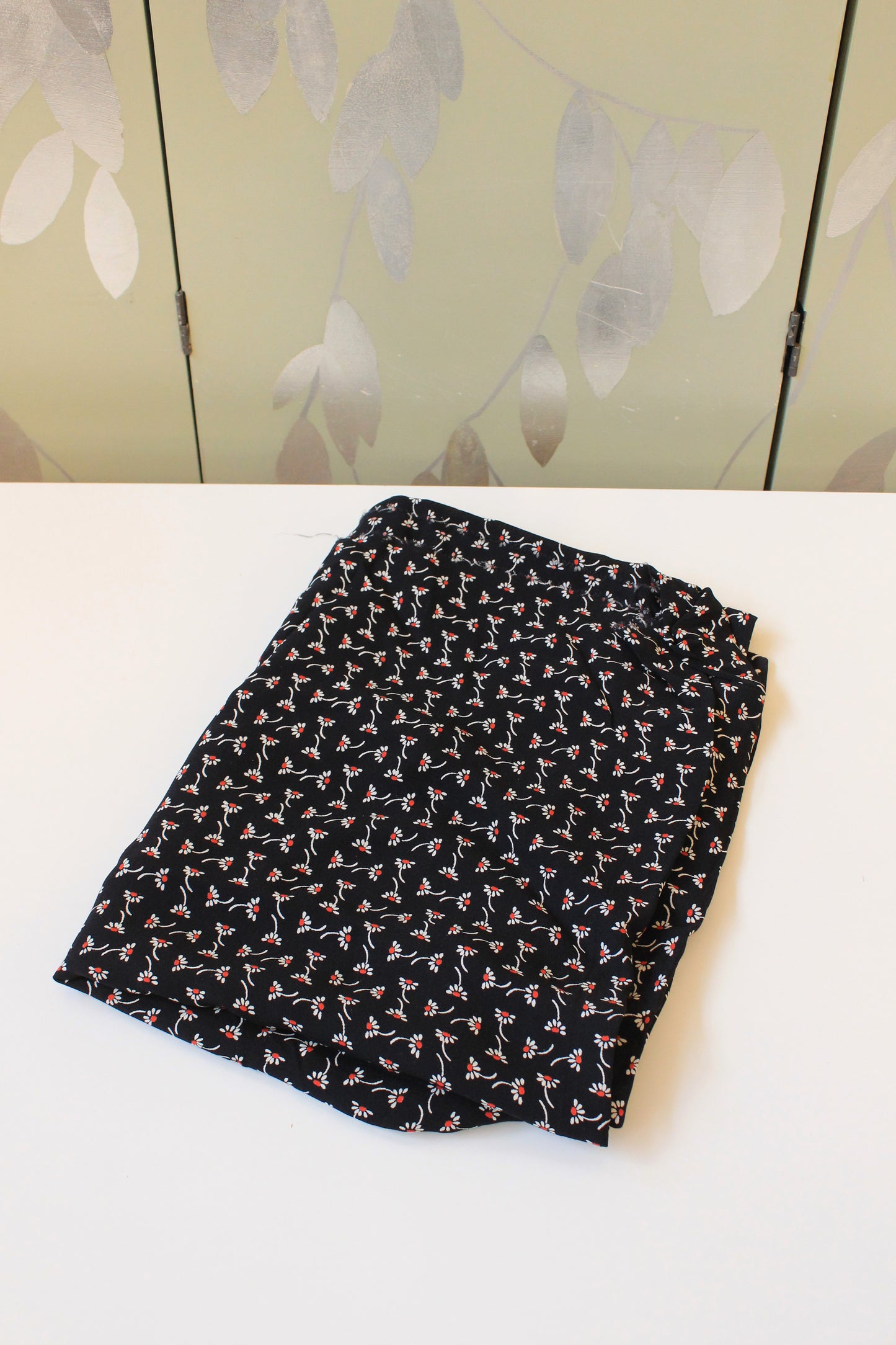 1930s Navy Blue And White With Red Flowers Rayon Fabric, 3 Yards