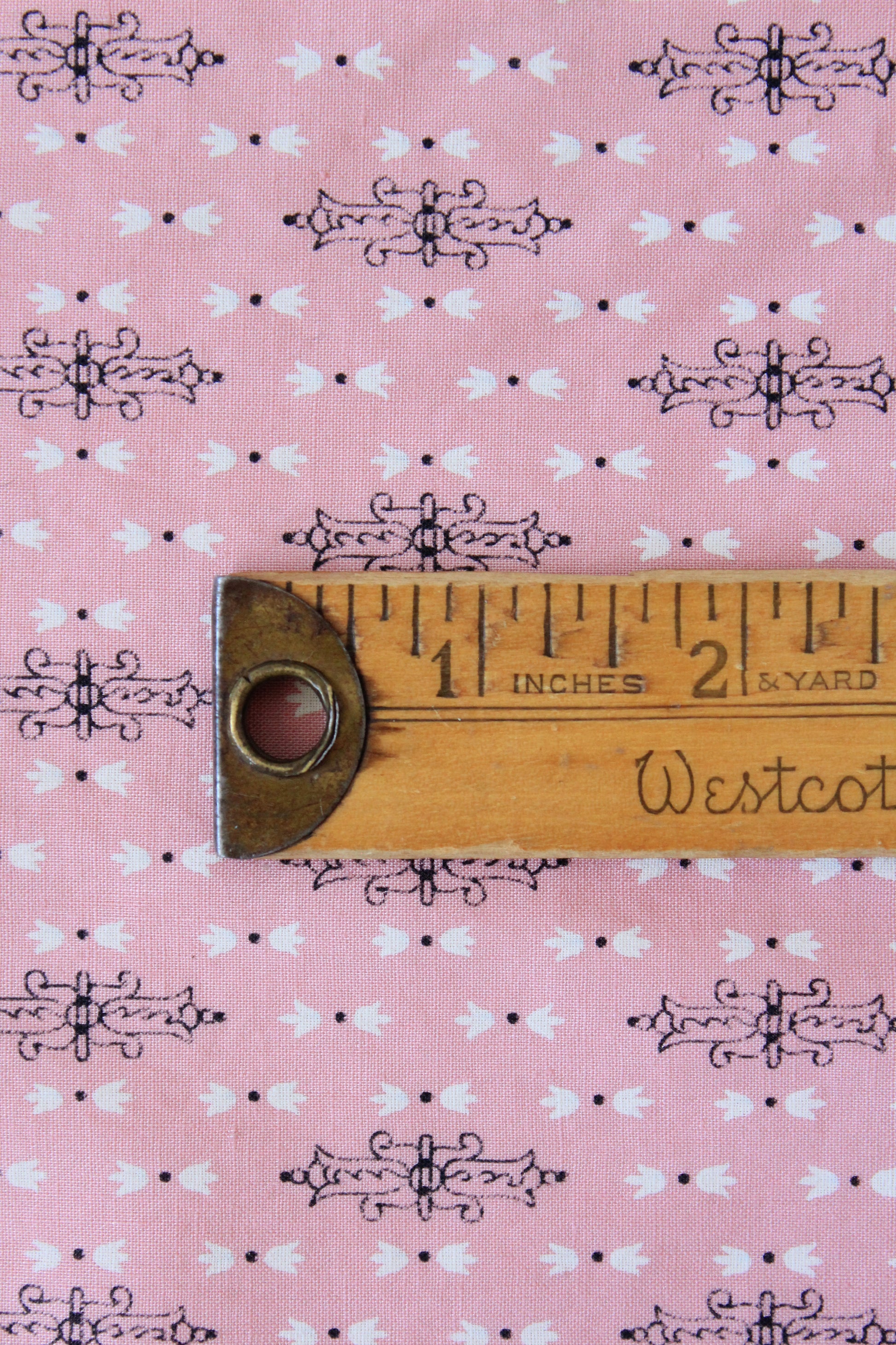 1950s Pink And Black Sewing Fabric With A Scattered Pattern, 4.5 Yards