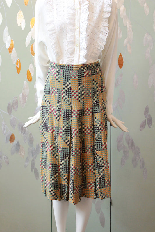 1970s Franck Olivier Pleated Leaf Print Skirt, Small