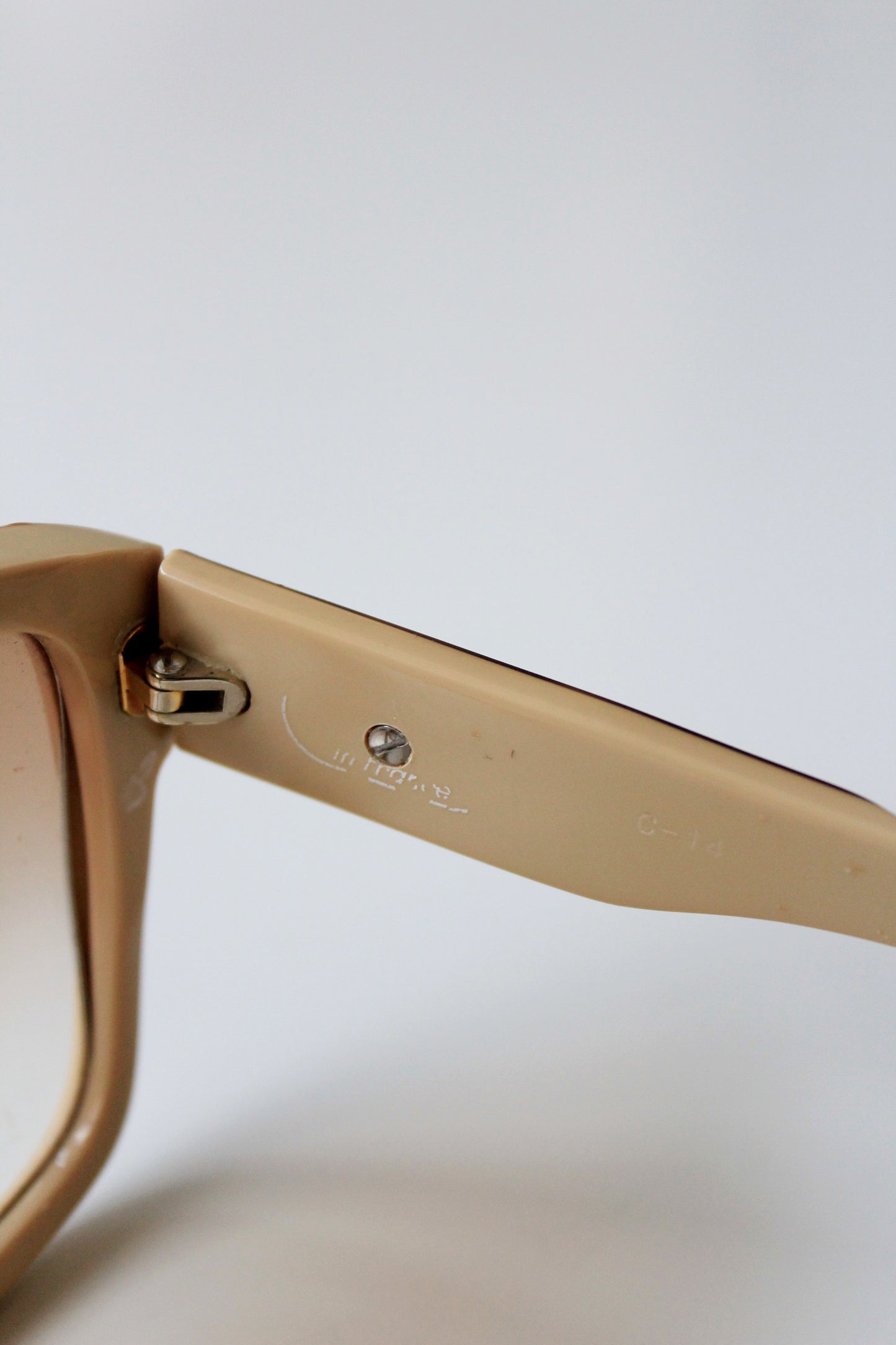 1980s Celinè Tortoise Shell and Beige Designer Sunglasses 